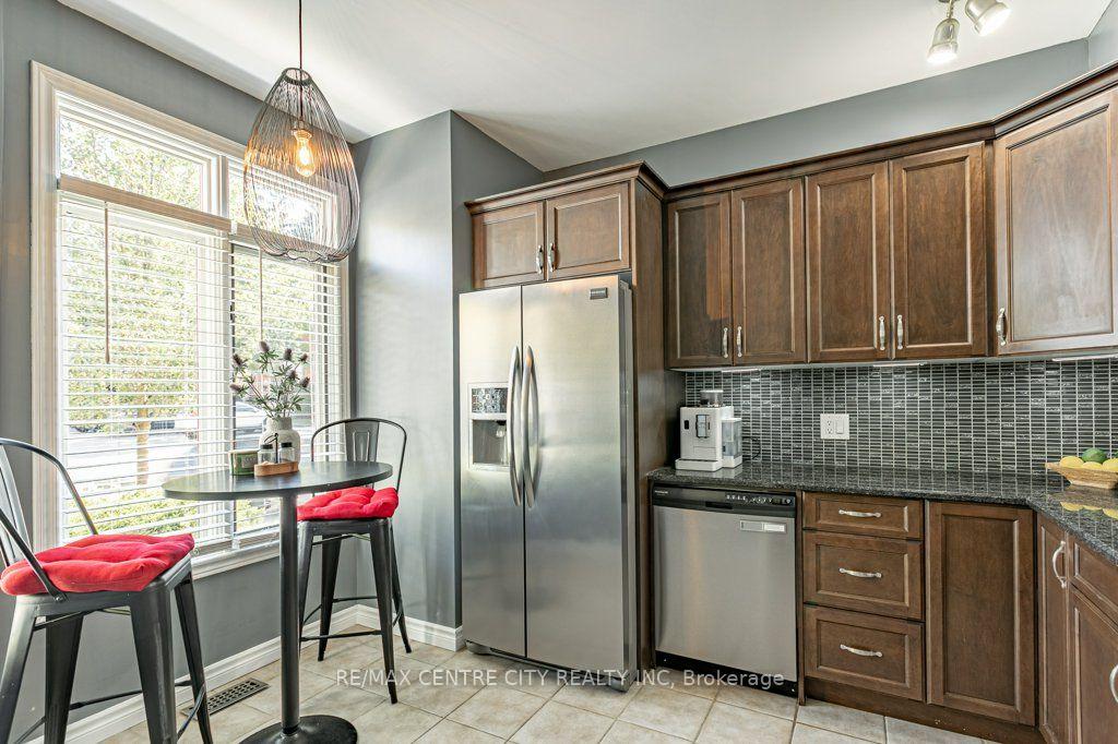 Photo 7 of Unit 32, 1415 Commissioners Road W, London, South B — HOMEH