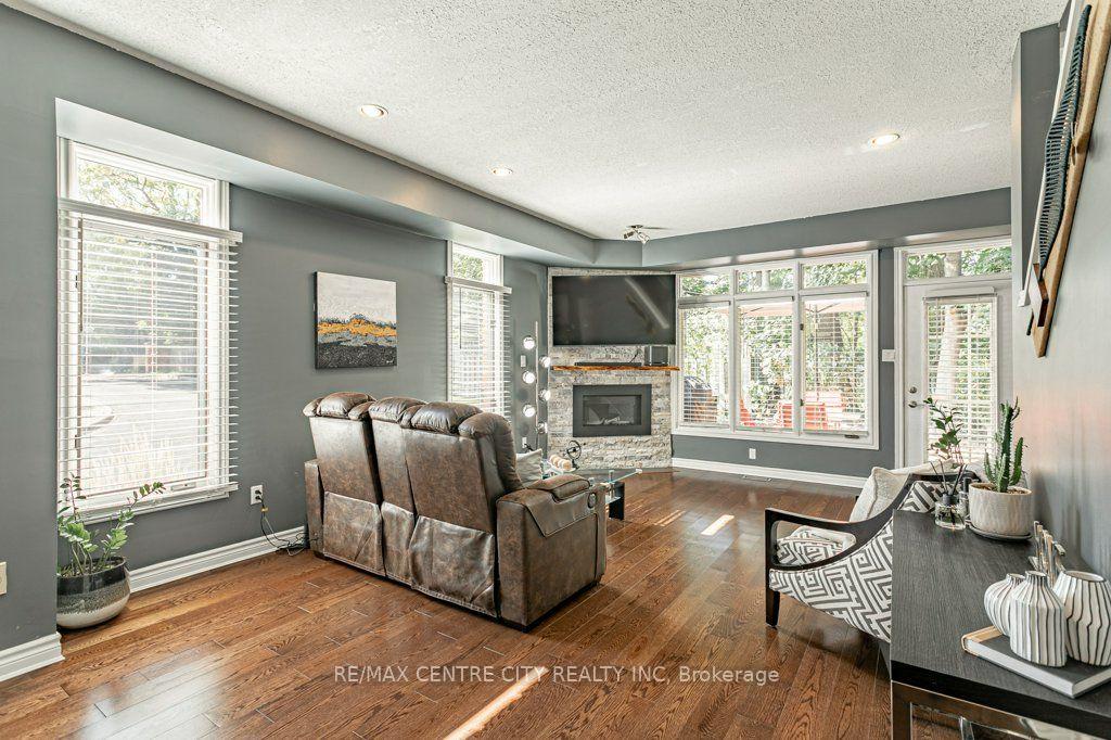 Photo 10 of Unit 32, 1415 Commissioners Road W, London, South B — HOMEH