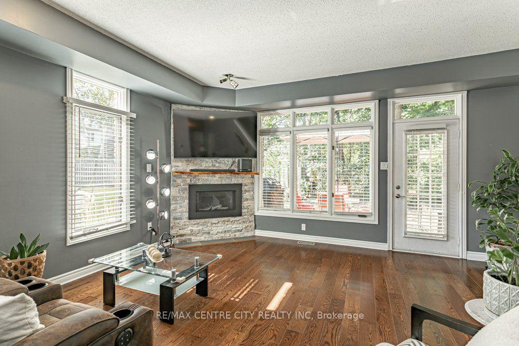 Photo 11 of Unit 32, 1415 Commissioners Road W, London, South B — HOMEH