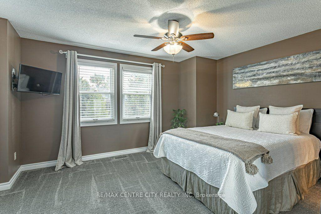Photo 14 of Unit 32, 1415 Commissioners Road W, London, South B — HOMEH