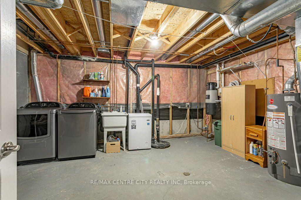 Photo 31 of Unit 32, 1415 Commissioners Road W, London, South B — HOMEH
