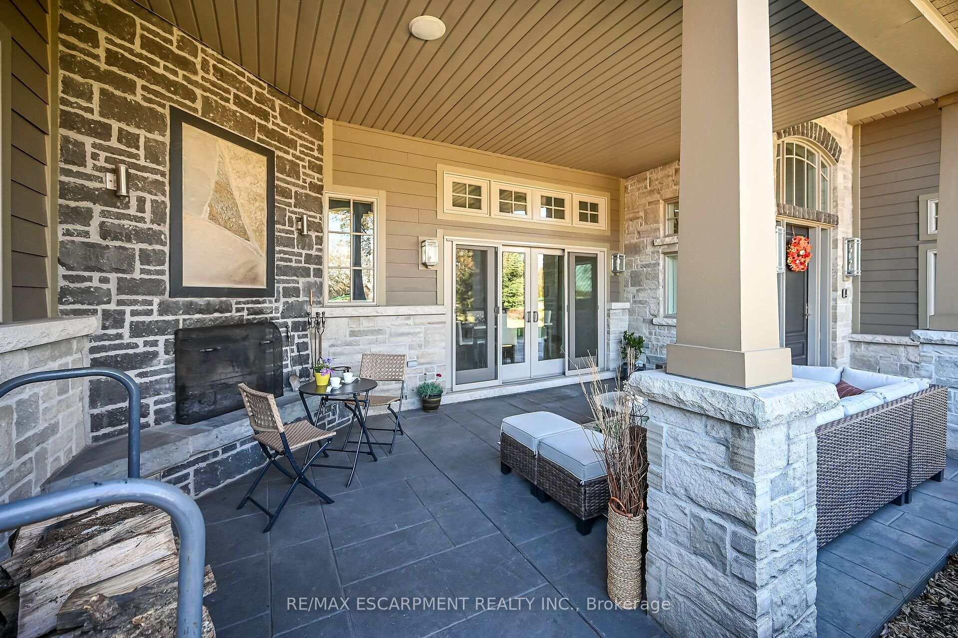 Photo 4 of 244 Mountain Brow Boulevard, Hamilton, Sherwood — HOMEH