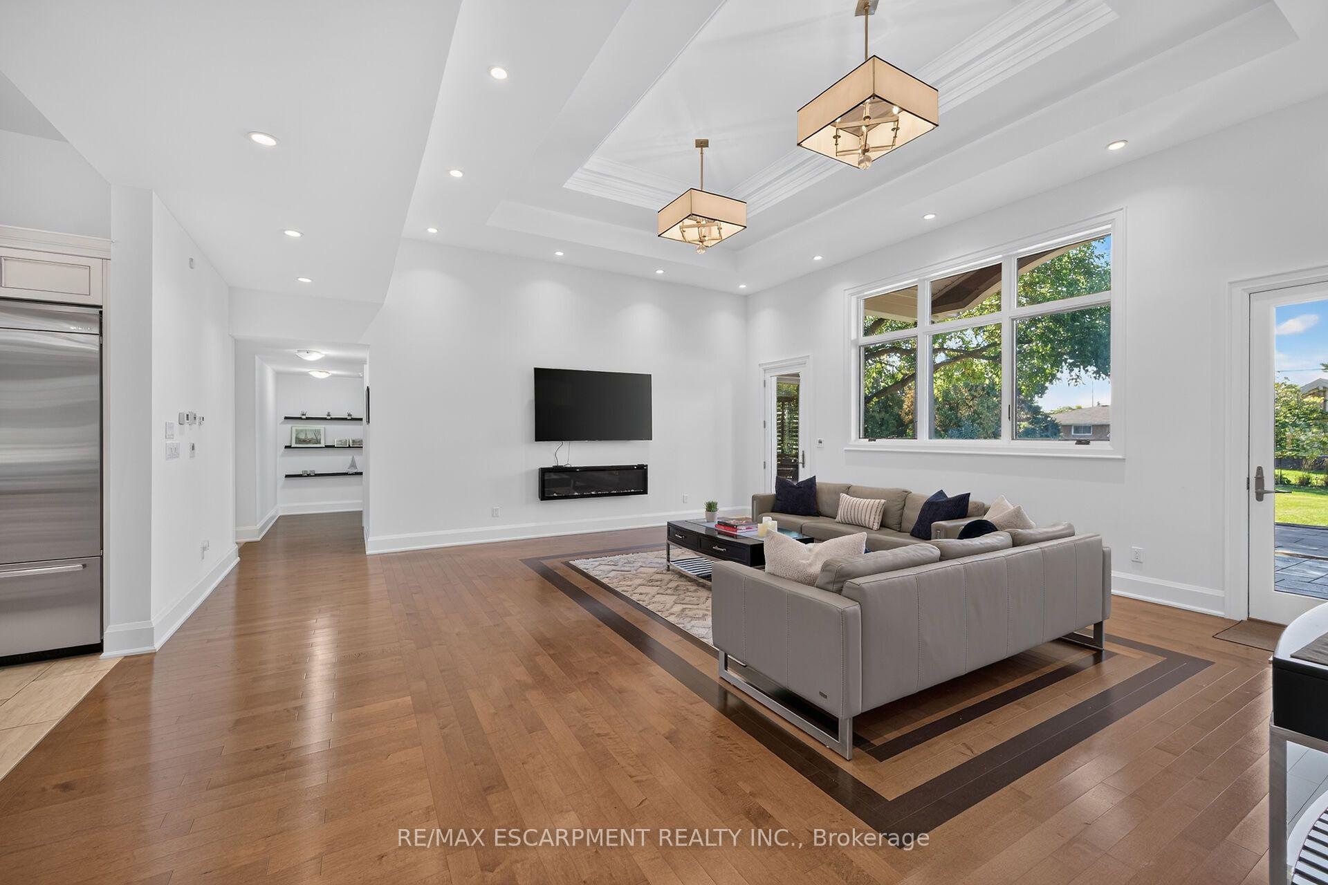 Photo 21 of 244 Mountain Brow Boulevard, Hamilton, Sherwood — HOMEH