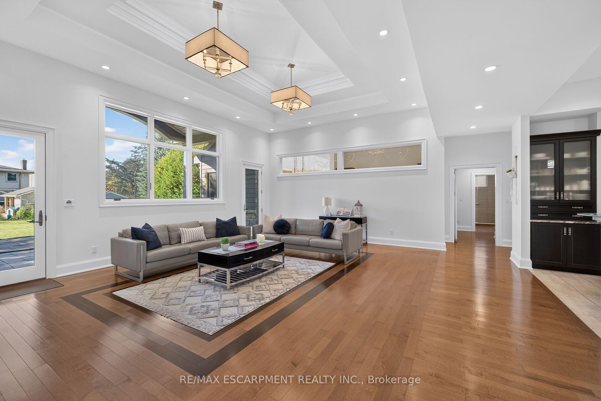 Photo 22 of 244 Mountain Brow Boulevard, Hamilton, Sherwood — HOMEH
