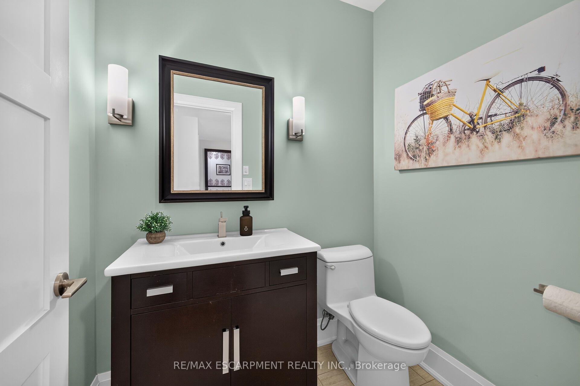 Photo 33 of 244 Mountain Brow Boulevard, Hamilton, Sherwood — HOMEH