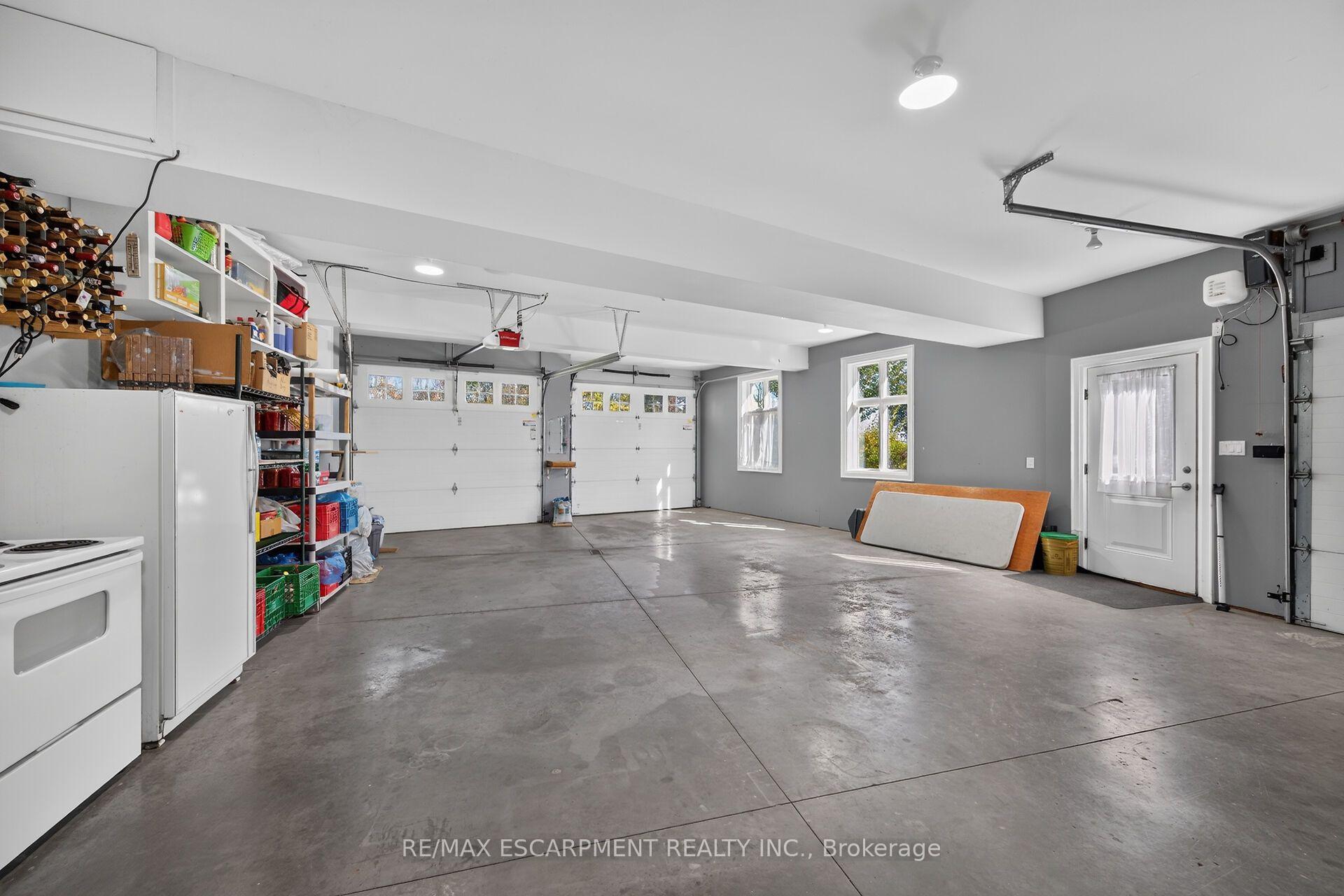Photo 37 of 244 Mountain Brow Boulevard, Hamilton, Sherwood — HOMEH