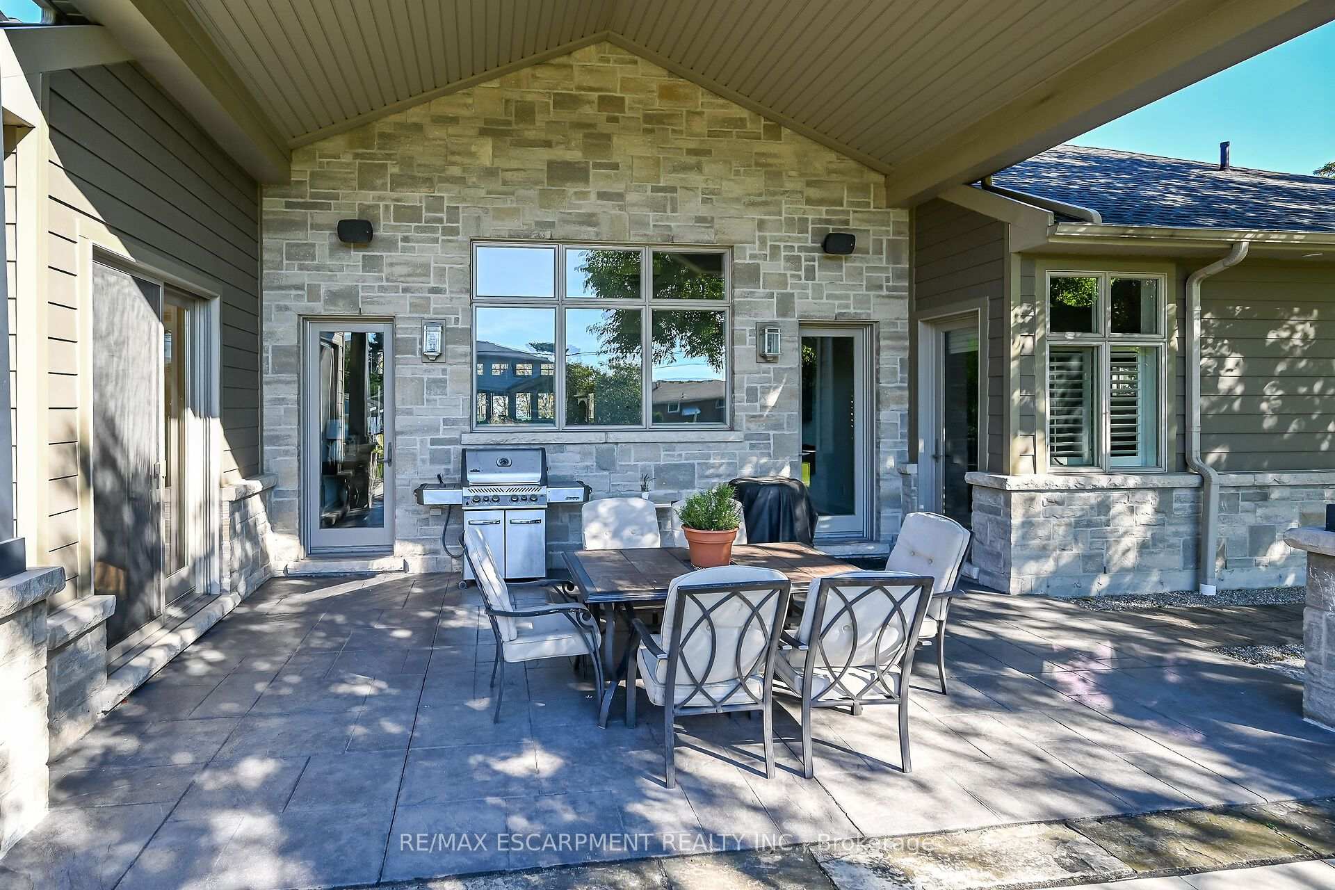 Photo 46 of 244 Mountain Brow Boulevard, Hamilton, Sherwood — HOMEH