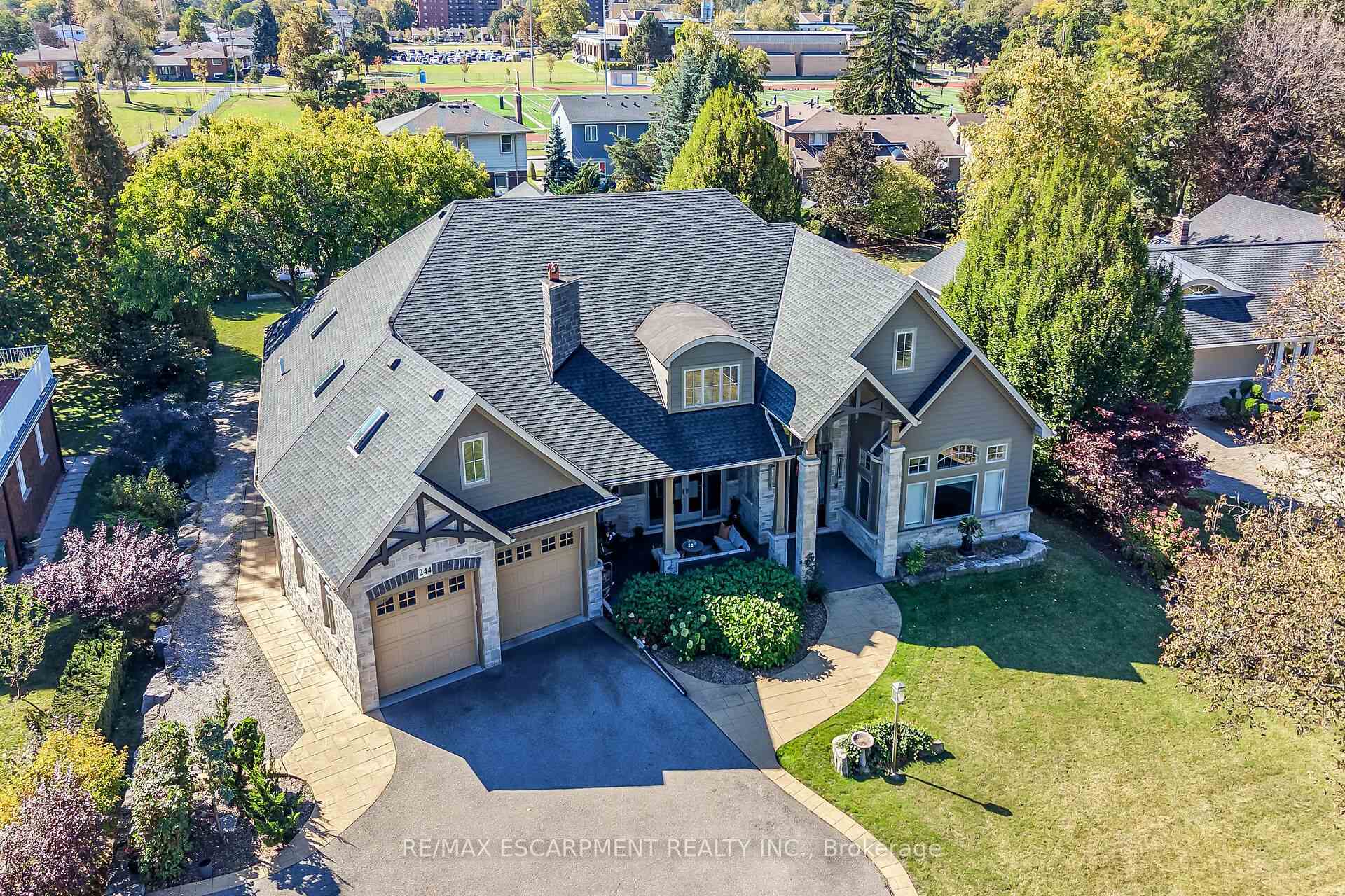 Photo 51 of 244 Mountain Brow Boulevard, Hamilton, Sherwood — HOMEH