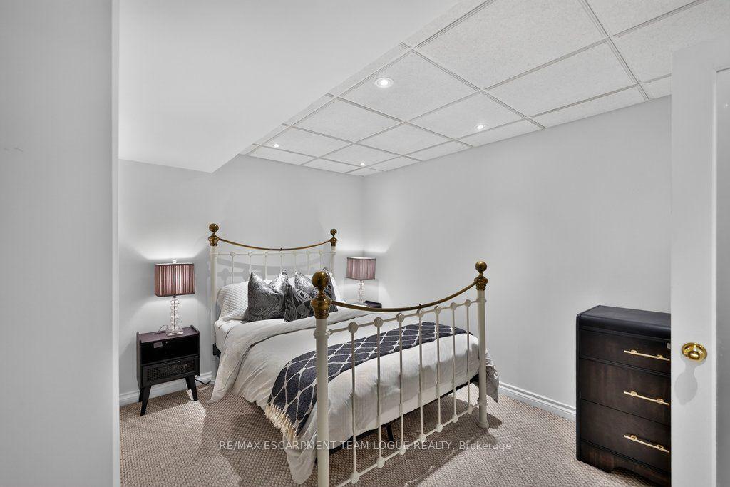 Photo 37 of 4139 Millcroft Park Drive, Burlington, Rose — HOMEH