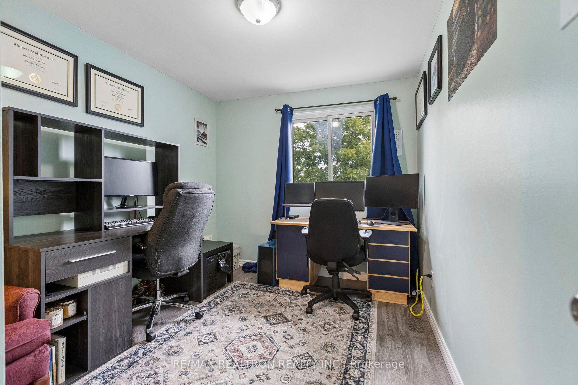 Photo 25 of 298D Bluevale Street N, Waterloo, Lincoln Heights — HOMEH