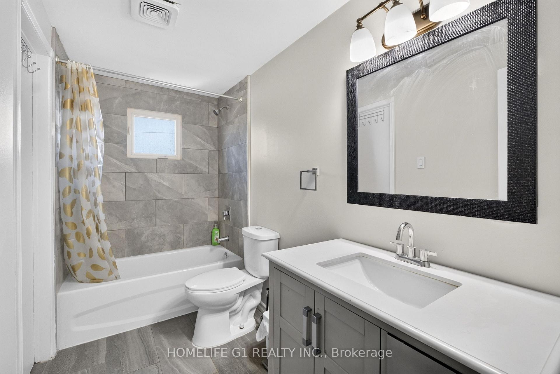 Photo 32 of 2 Fletcher Drive, Barrie, Grove East — HOMEH