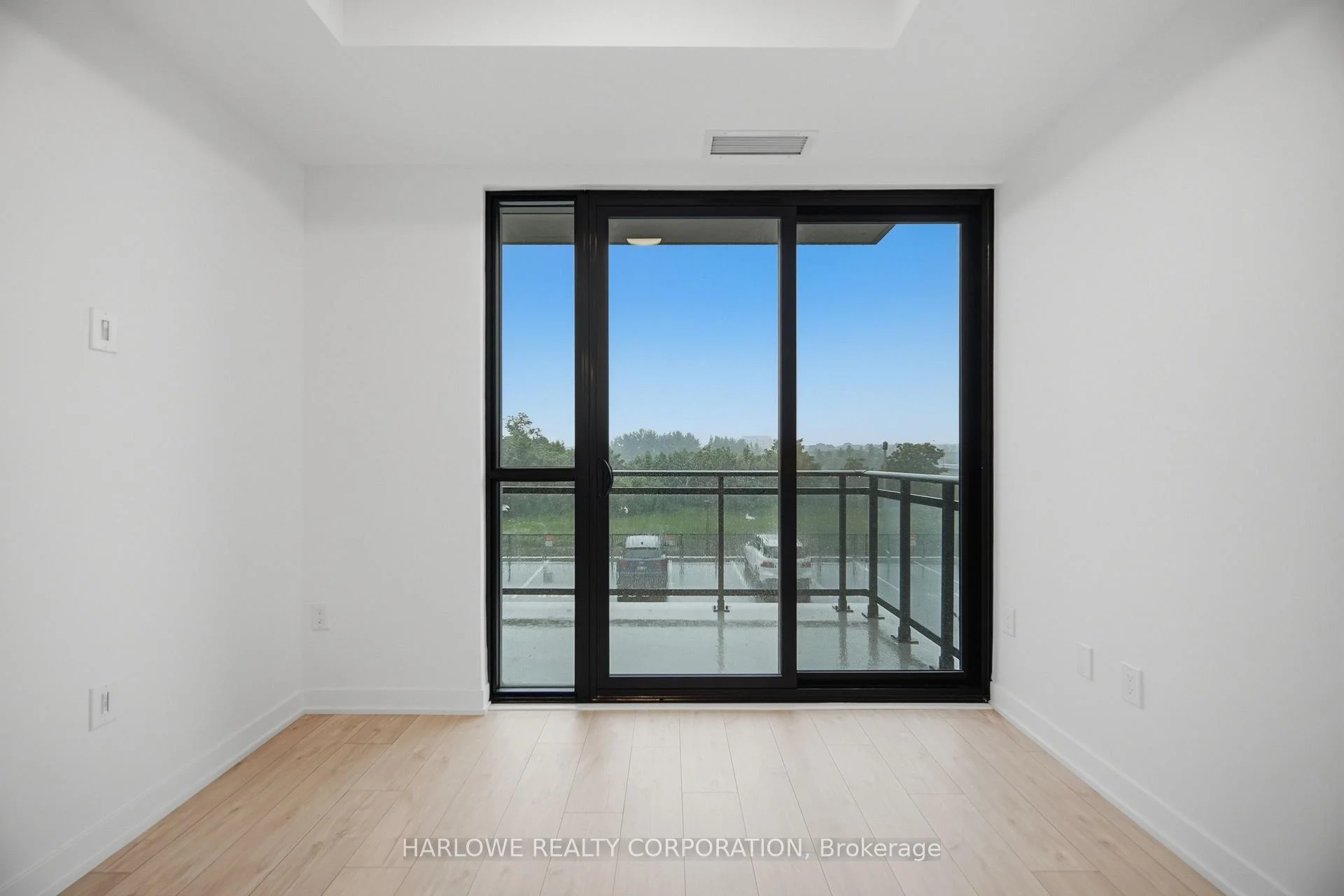 Photo 31 of Unit 202, 740 Whitlock Avenue, Milton, Cobban — HOMEH