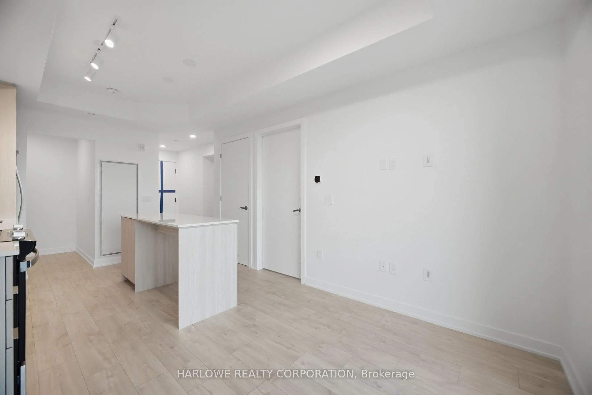 Photo 35 of Unit 202, 740 Whitlock Avenue, Milton, Cobban — HOMEH
