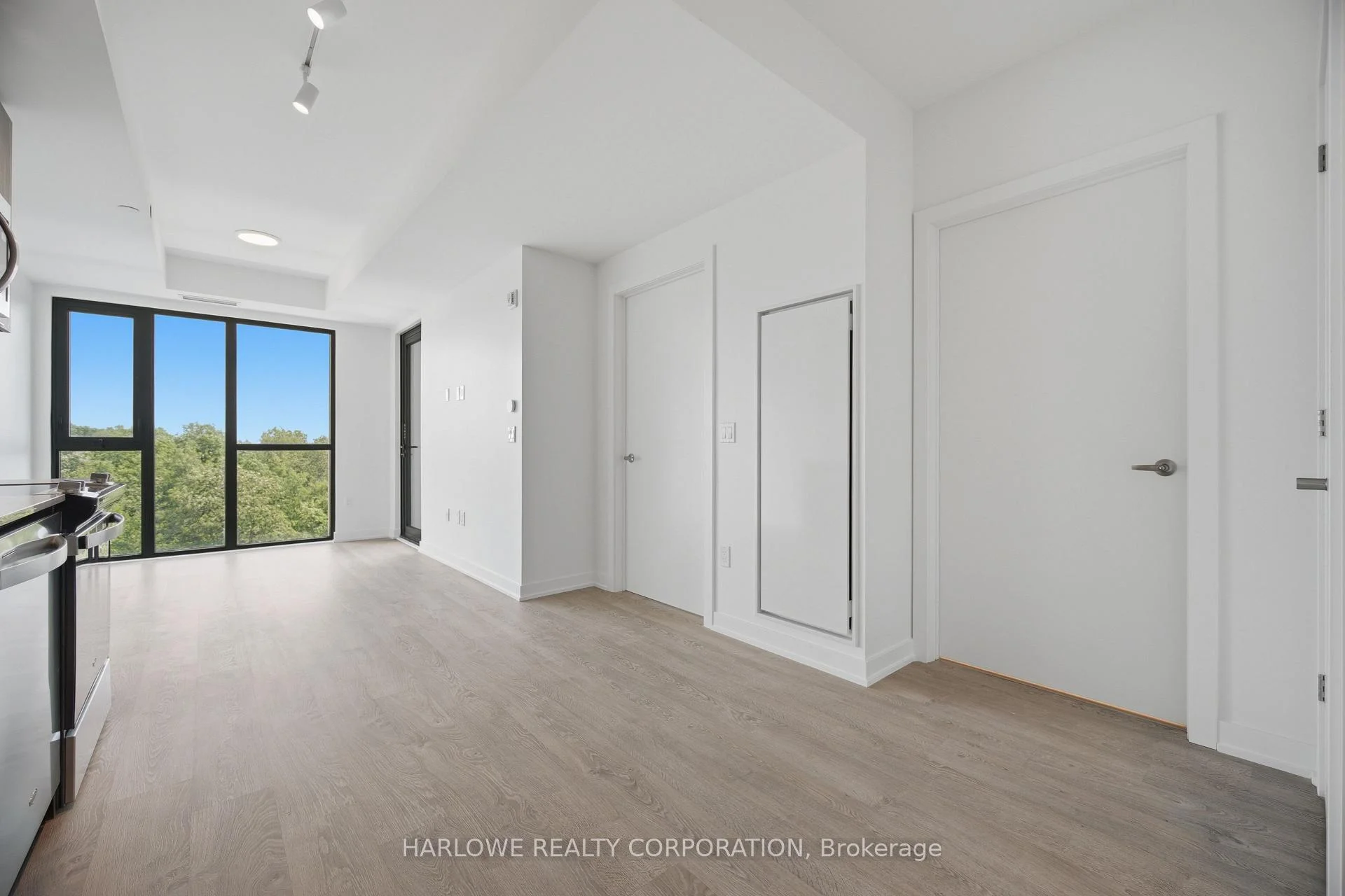 Photo 42 of Unit 202, 740 Whitlock Avenue, Milton, Cobban — HOMEH