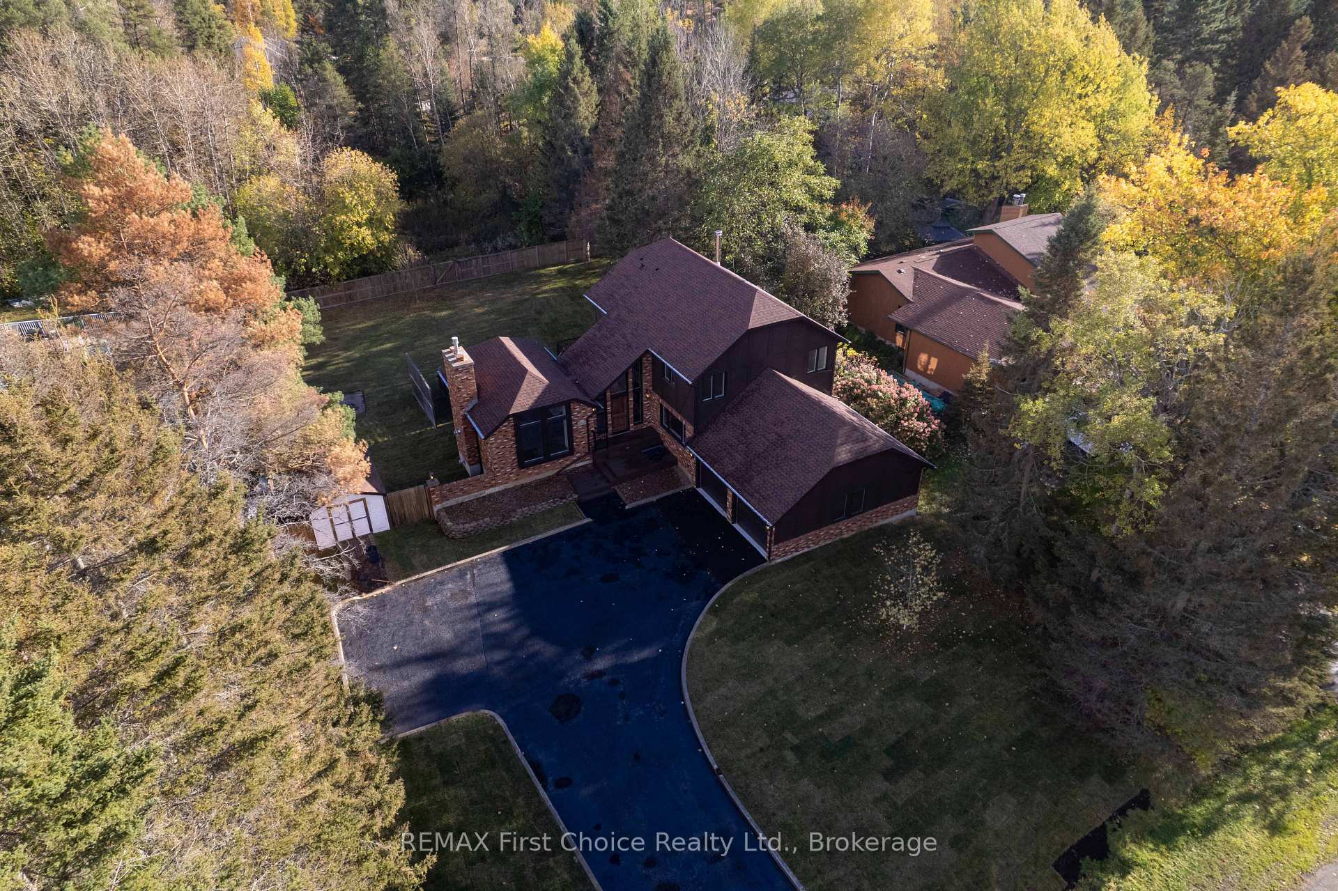 Photo 4 of 2110 Whitegates Drive, Thunder Bay, Rosslyn Road — HOMEH