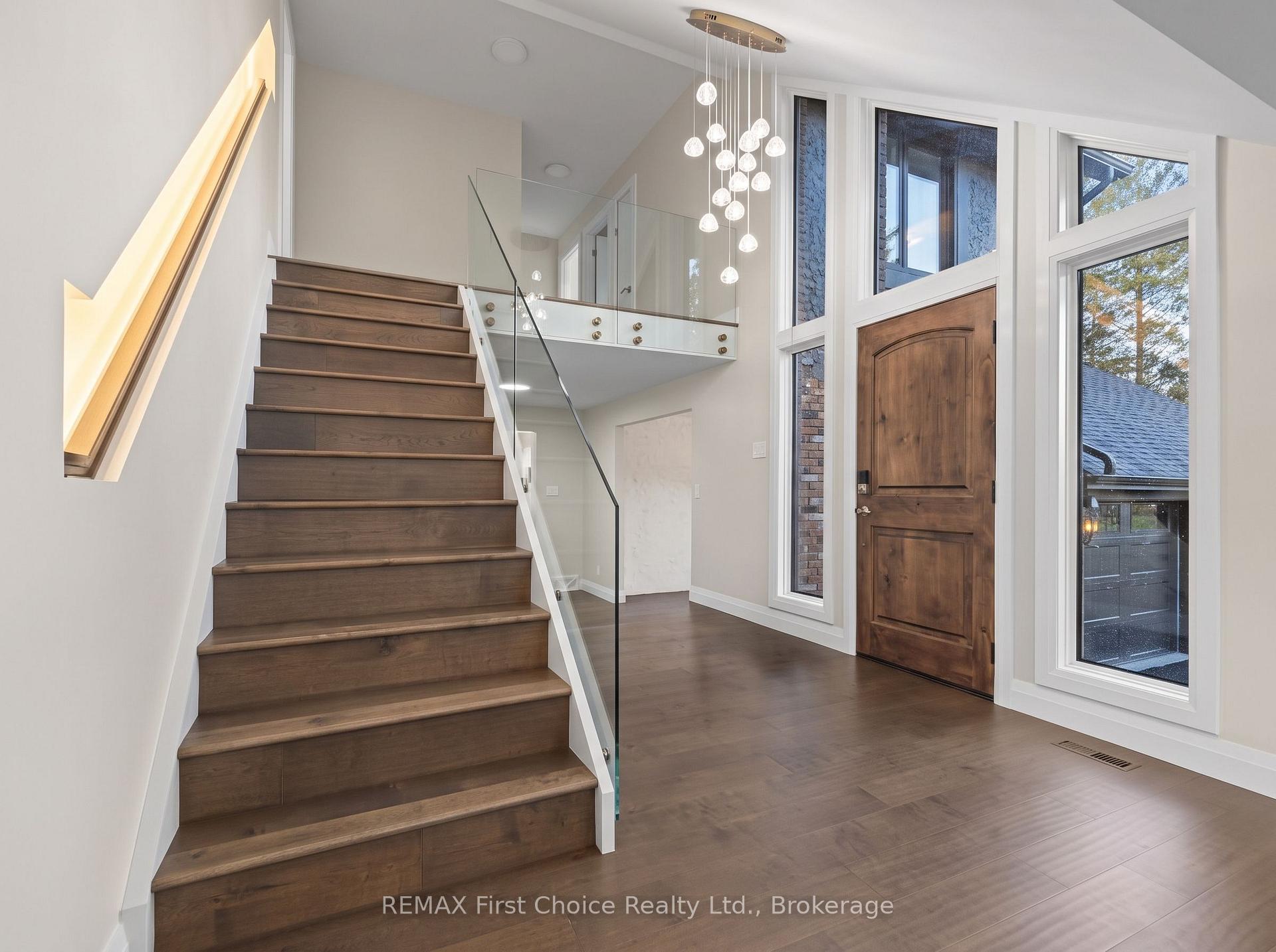 Photo 9 of 2110 Whitegates Drive, Thunder Bay, Rosslyn Road — HOMEH