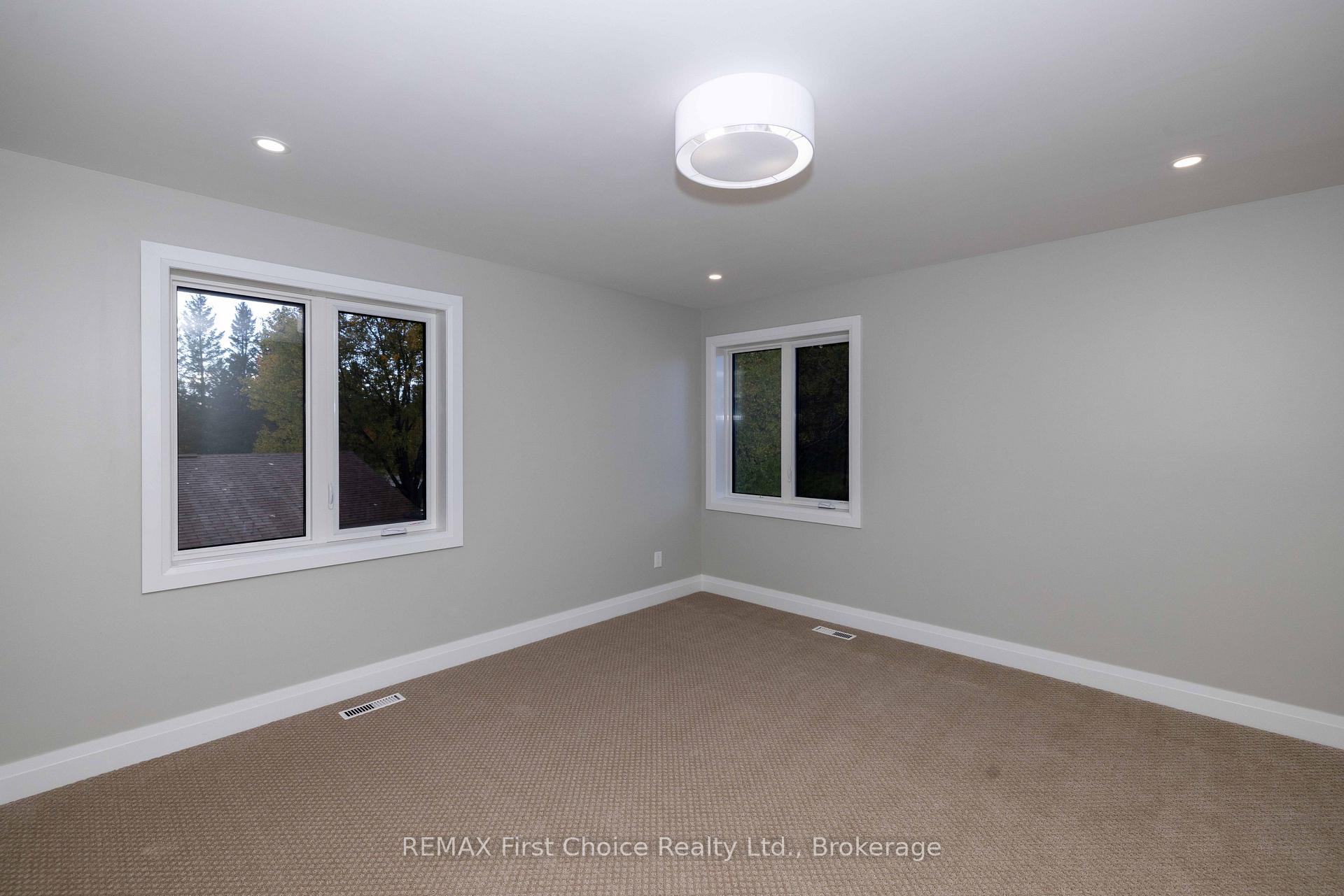 Photo 26 of 2110 Whitegates Drive, Thunder Bay, Rosslyn Road — HOMEH