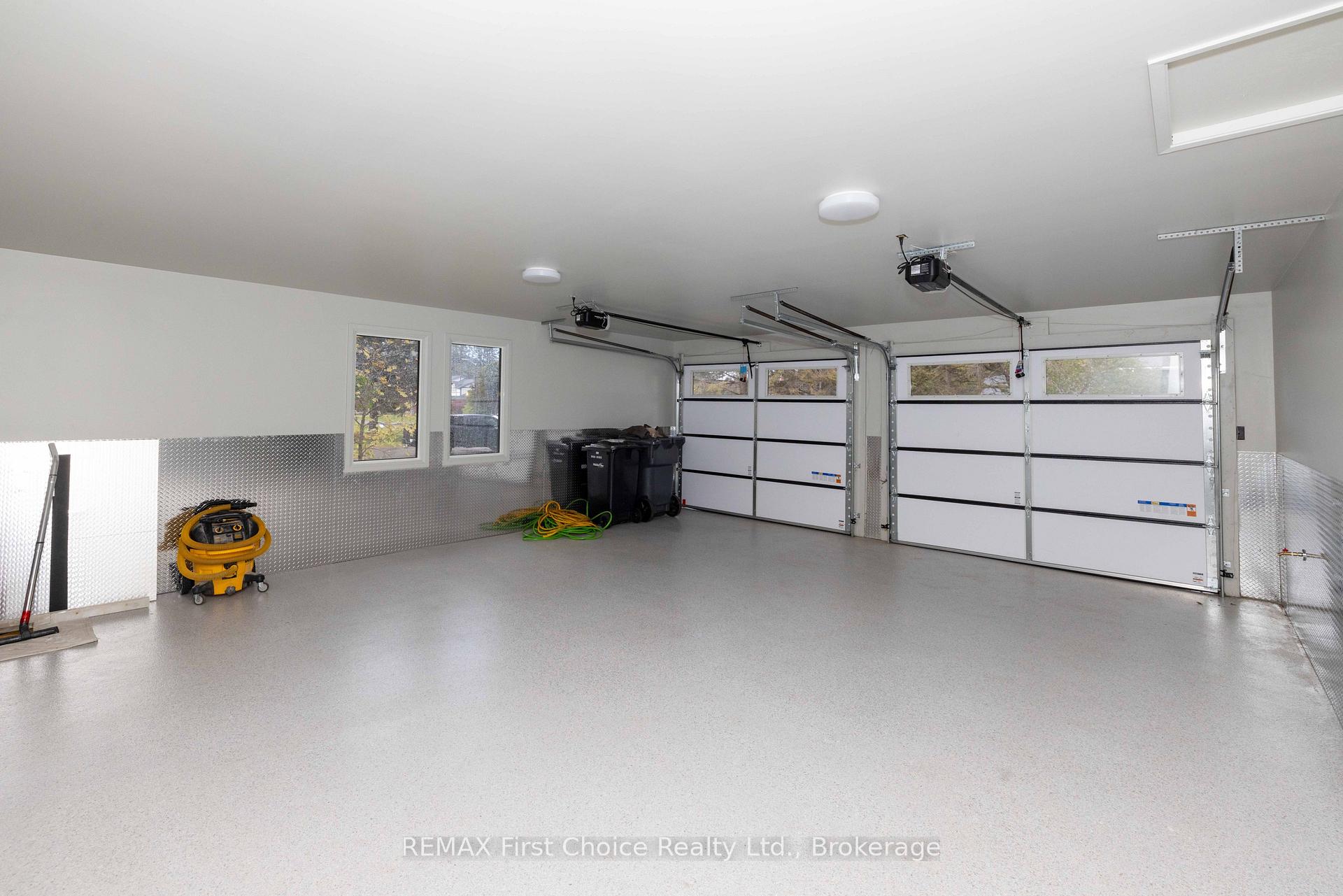 Photo 41 of 2110 Whitegates Drive, Thunder Bay, Rosslyn Road — HOMEH