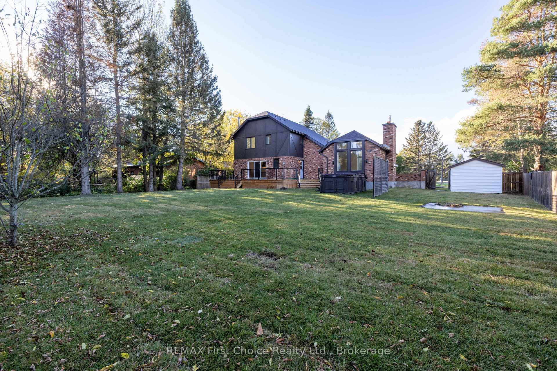 Photo 45 of 2110 Whitegates Drive, Thunder Bay, Rosslyn Road — HOMEH