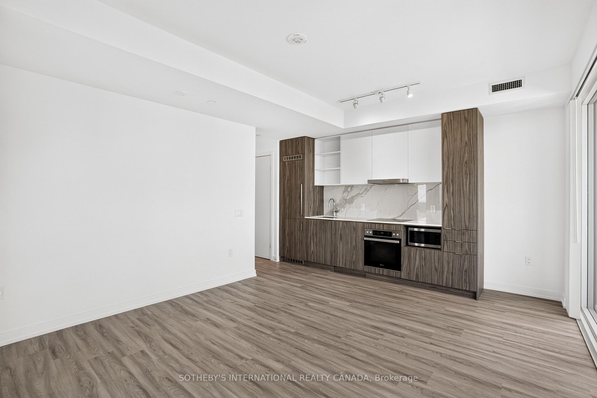 Photo 10 of Unit 6605, 55 Cooper Street, Toronto, Waterfront Communities — HOMEH