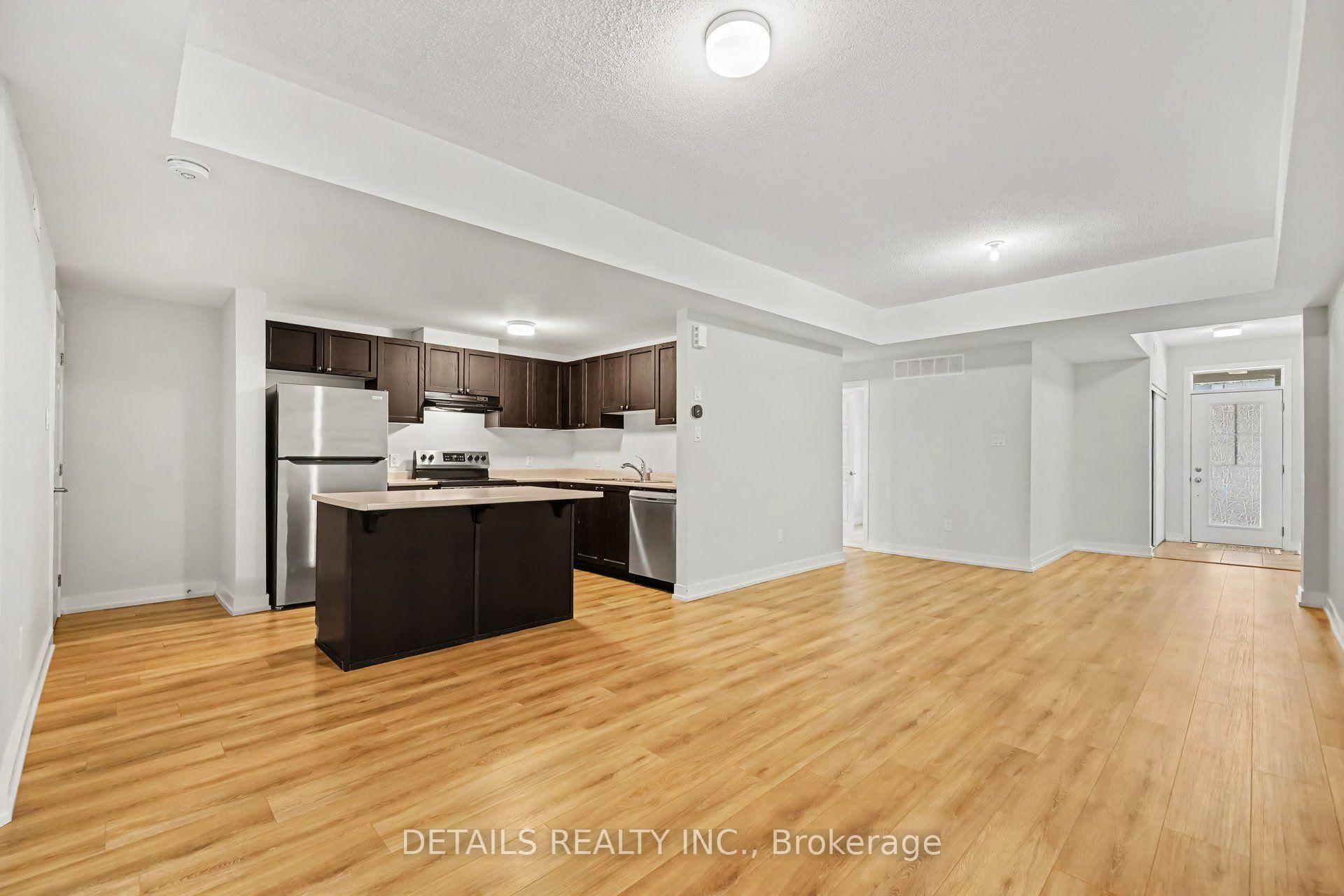 Photo 5 of 214 Anyolite Private, Ottawa, Barrhaven - Heritage Park — HOMEH