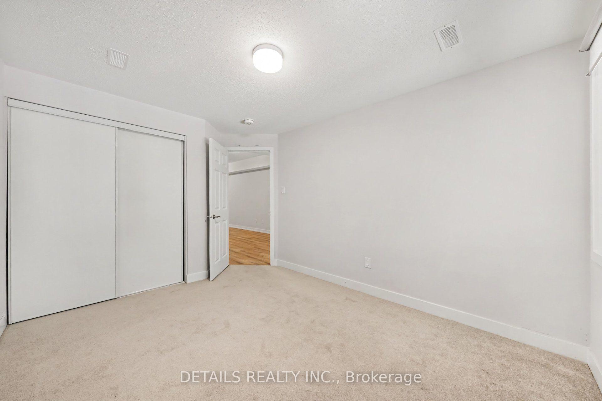 Photo 11 of 214 Anyolite Private, Ottawa, Barrhaven - Heritage Park — HOMEH