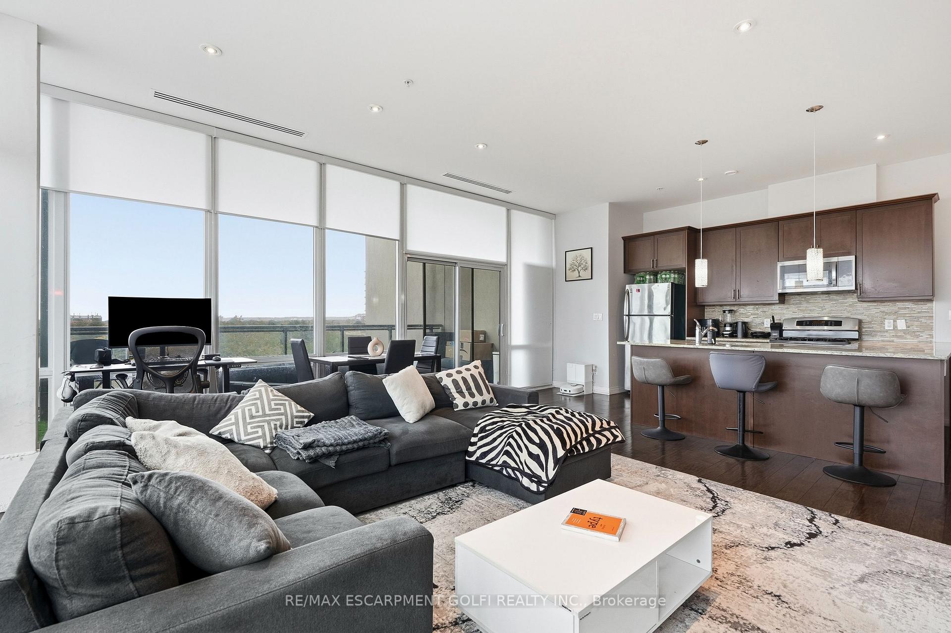 Photo 4 of Unit 403, 50 Murray Street W, Hamilton, Central — HOMEH