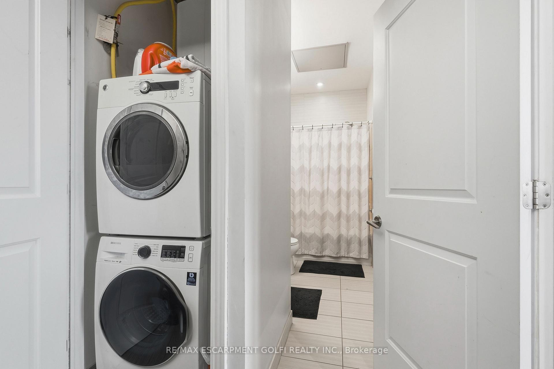 Photo 13 of Unit 403, 50 Murray Street W, Hamilton, Central — HOMEH