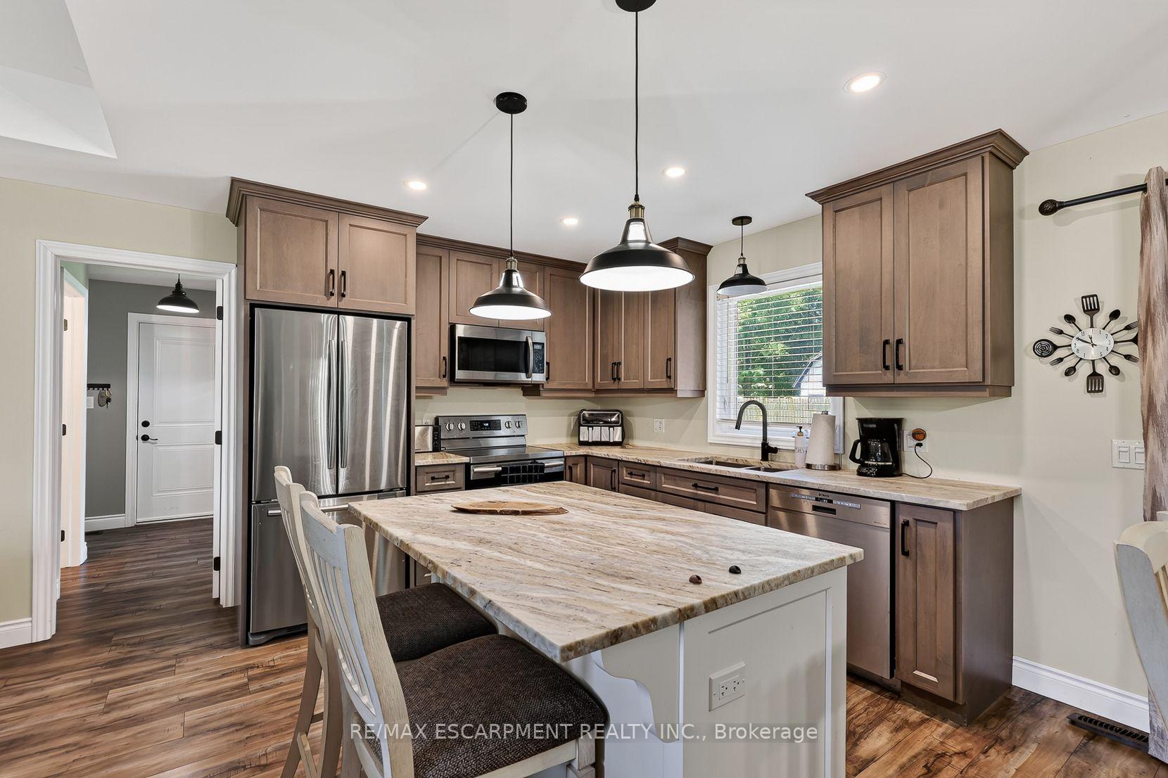Photo 10 of 729 6th Concession Rd Enr, Norfolk, Cultus — HOMEH
