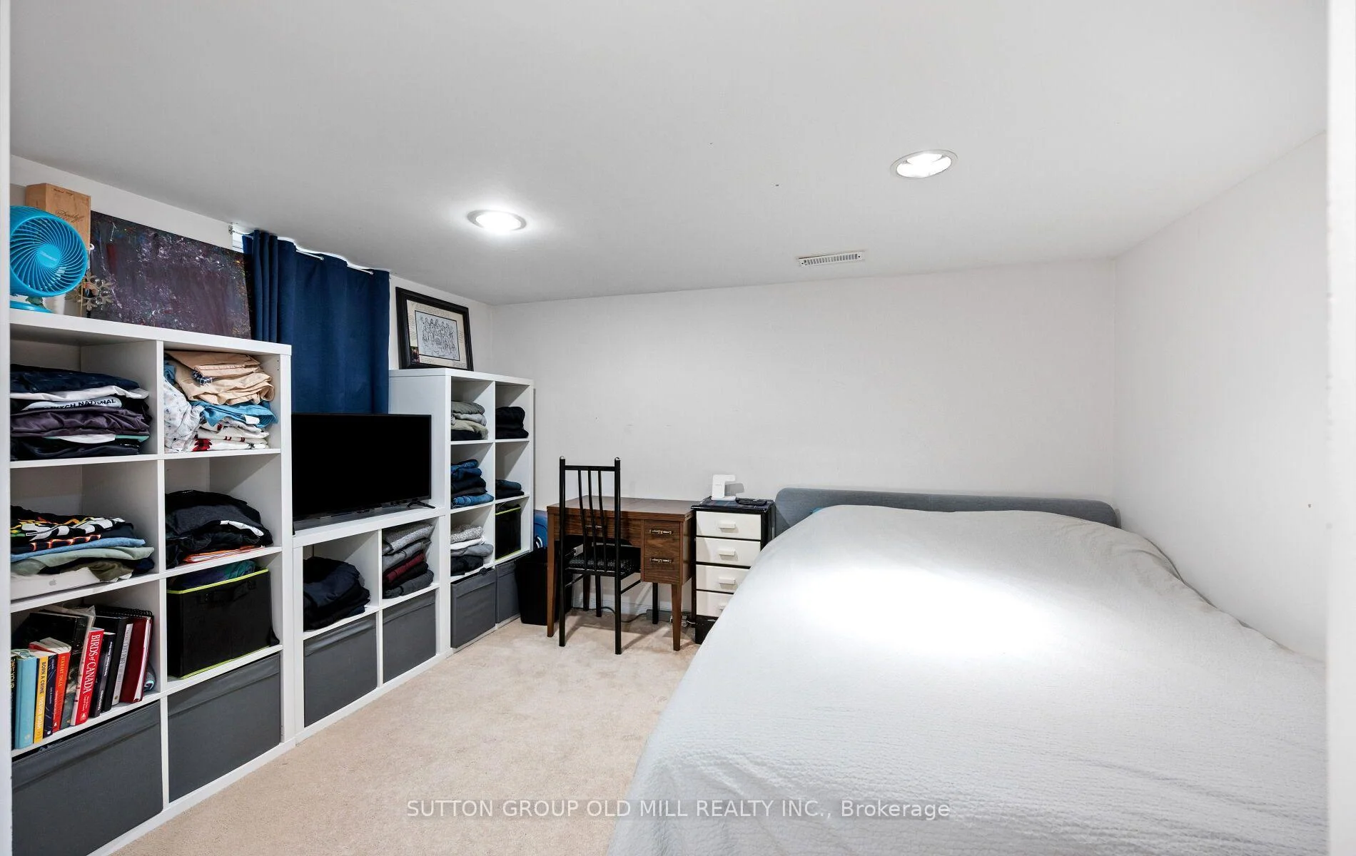 Photo 36 of 63 Westhead Road, Etobicoke, Alderwood — HOMEH