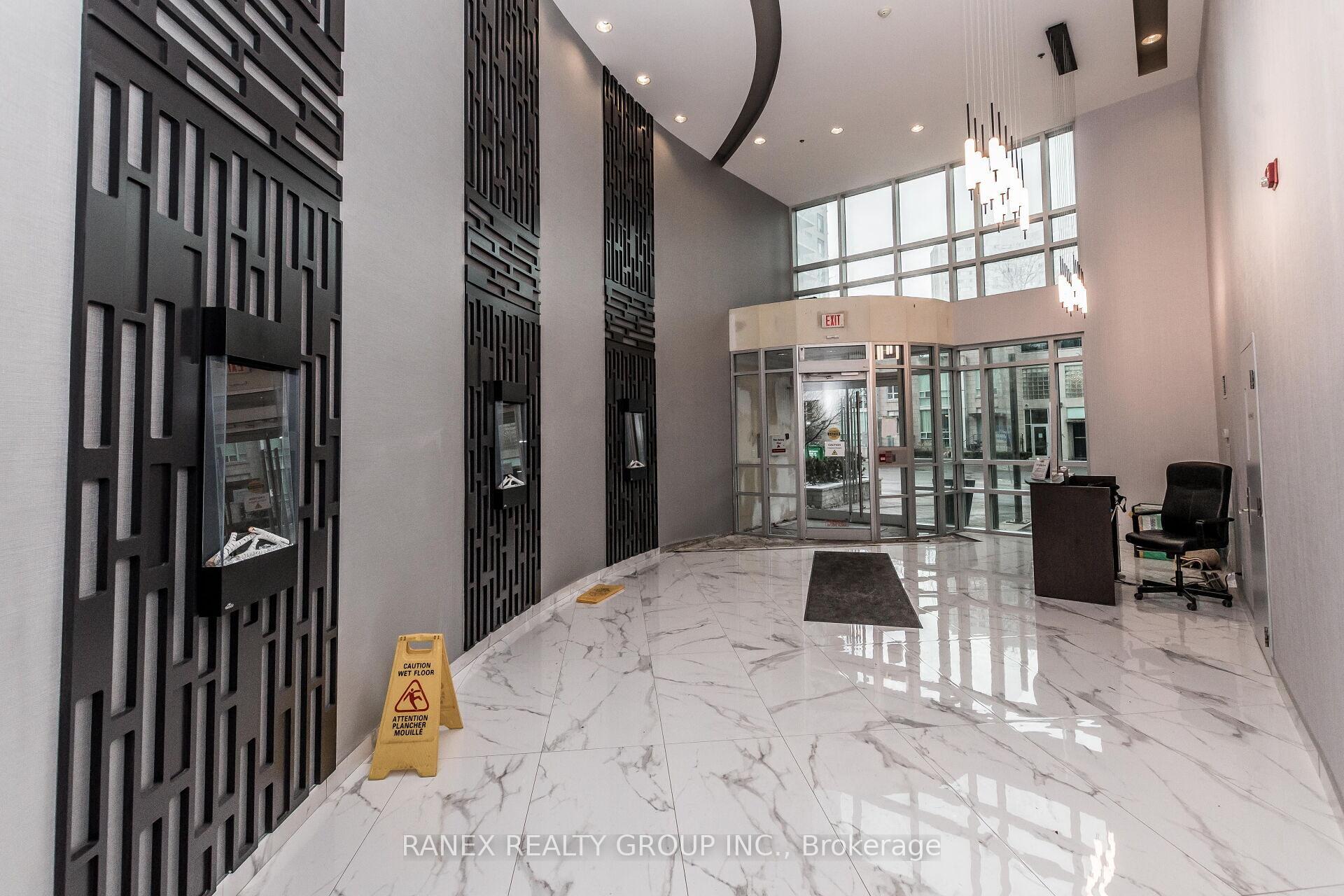 Photo 3 of Unit 3409, 80 Absolute Avenue, Mississauga, City Centre — HOMEH