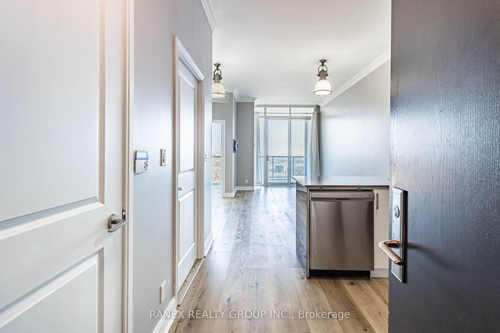 Photo 8 of Unit 3409, 80 Absolute Avenue, Mississauga, City Centre — HOMEH