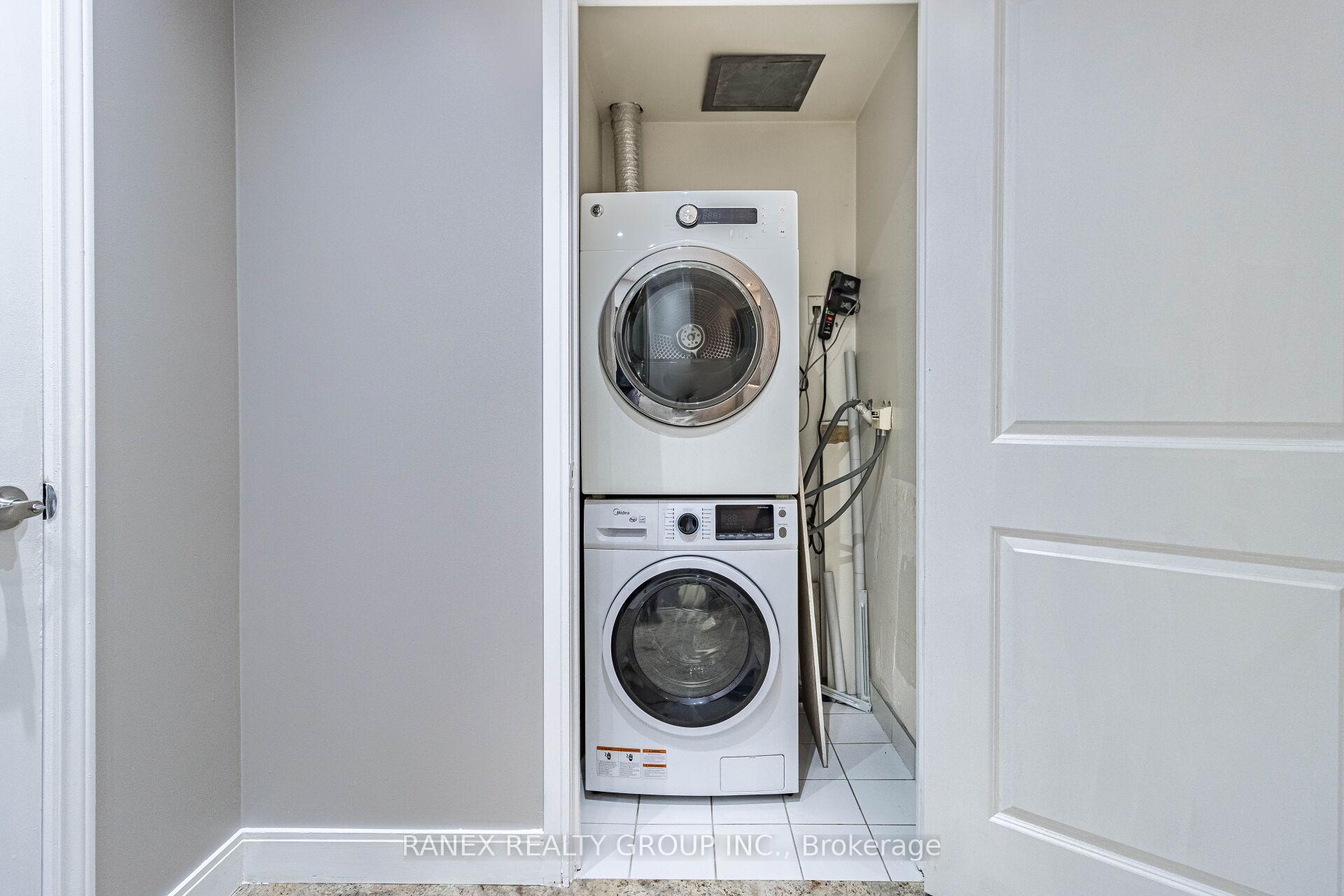 Photo 30 of Unit 3409, 80 Absolute Avenue, Mississauga, City Centre — HOMEH