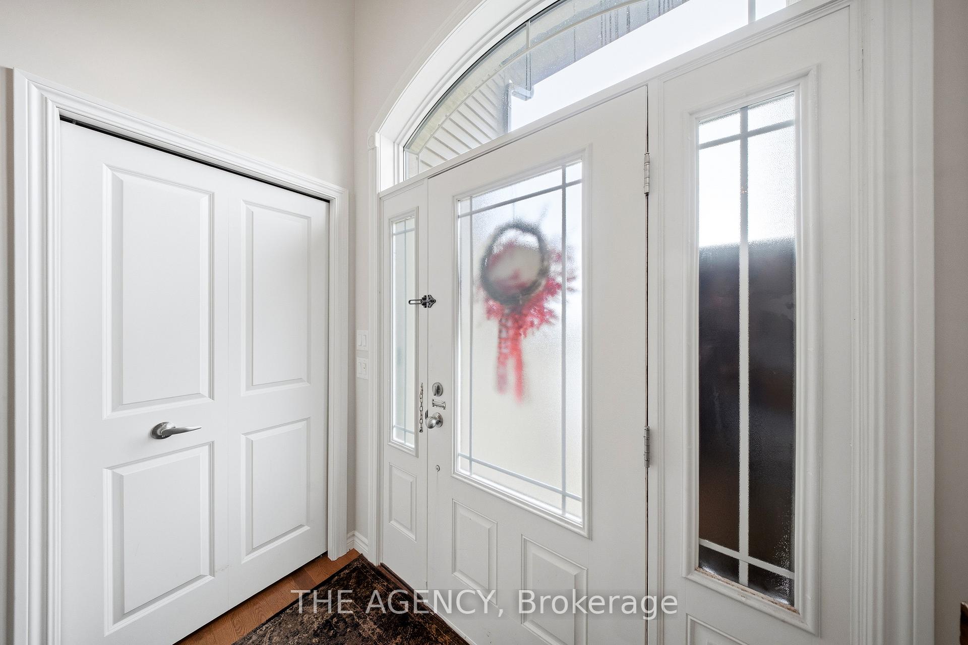 Photo 8 of 206 Meredith Way, Chatsworth — HOMEH