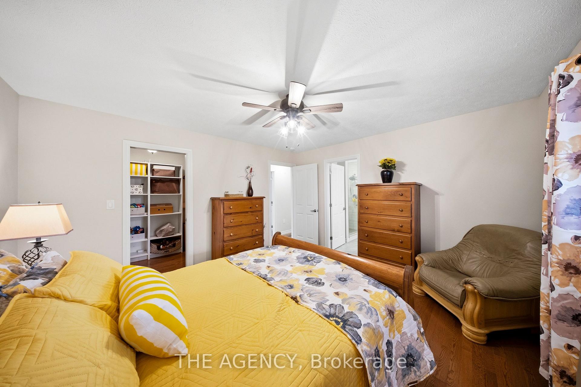 Photo 22 of 206 Meredith Way, Chatsworth — HOMEH