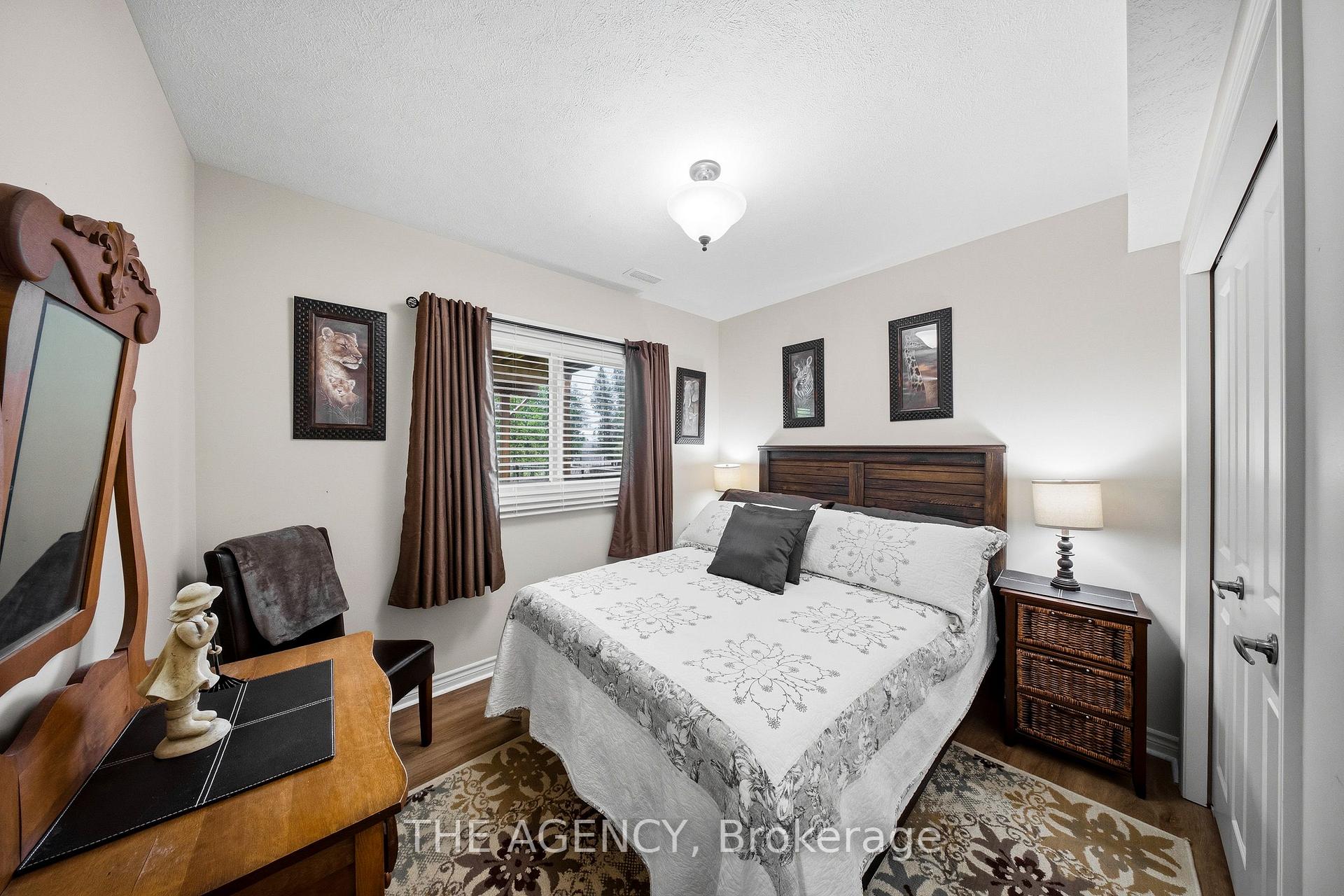 Photo 29 of 206 Meredith Way, Chatsworth — HOMEH