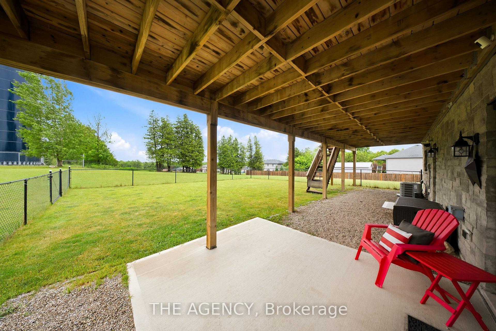 Photo 33 of 206 Meredith Way, Chatsworth — HOMEH