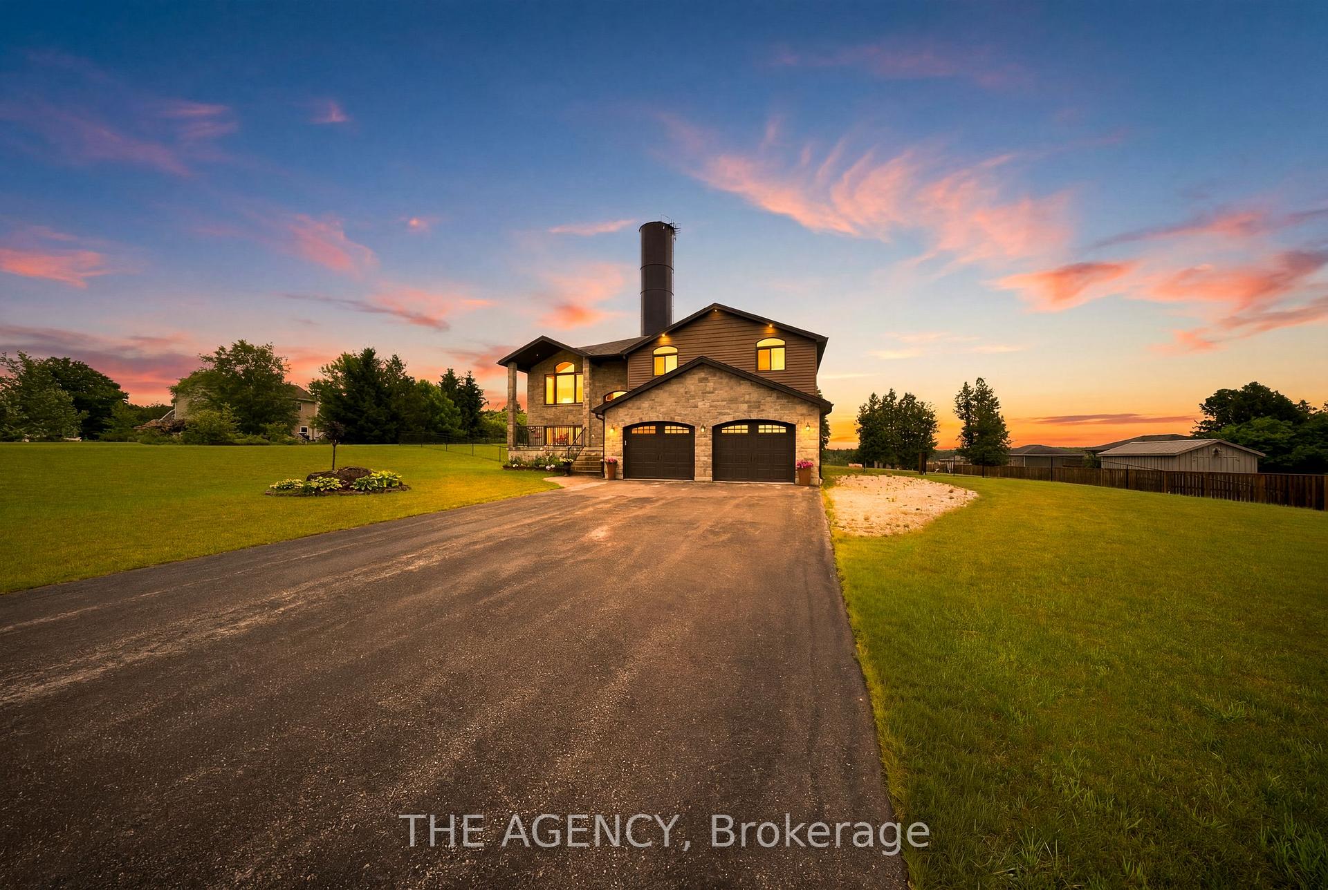 Photo 44 of 206 Meredith Way, Chatsworth — HOMEH