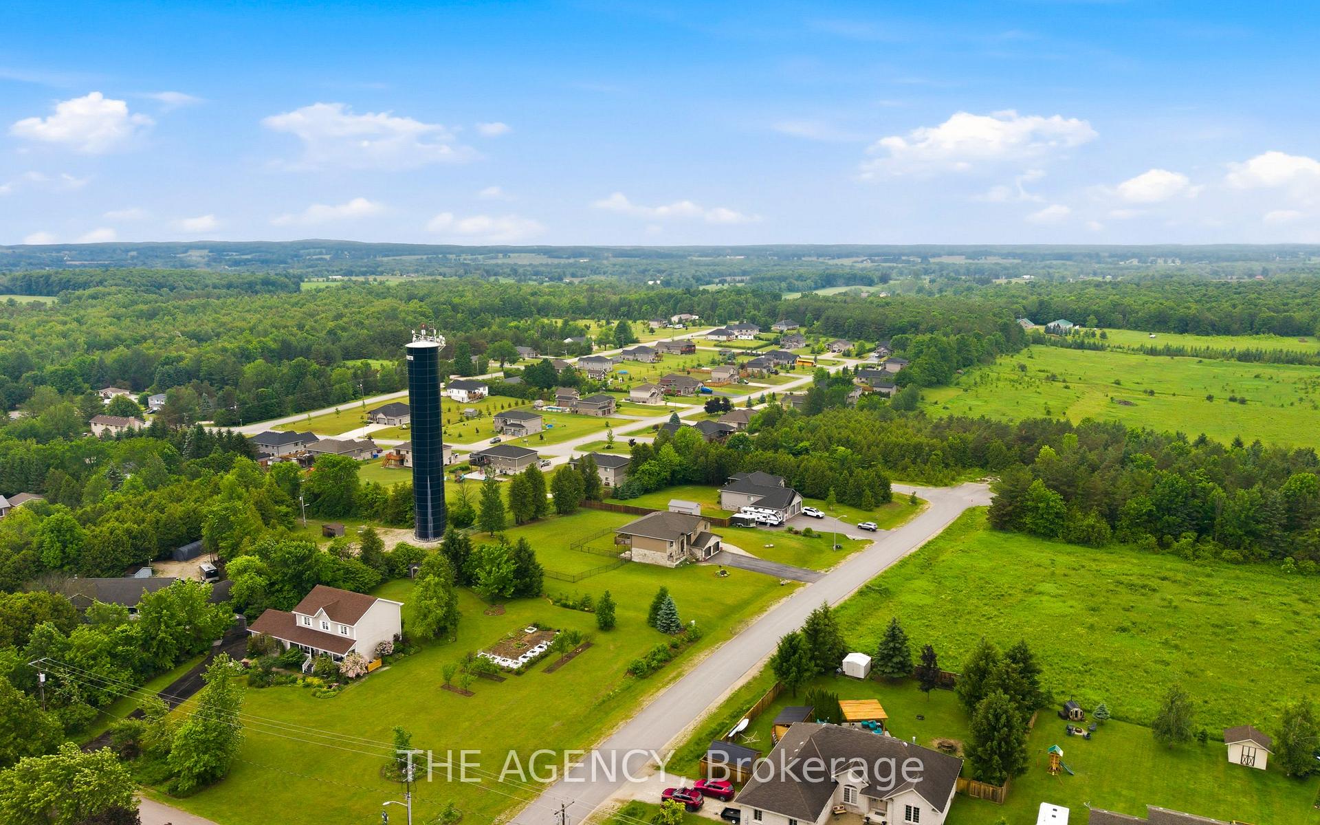 Photo 49 of 206 Meredith Way, Chatsworth — HOMEH