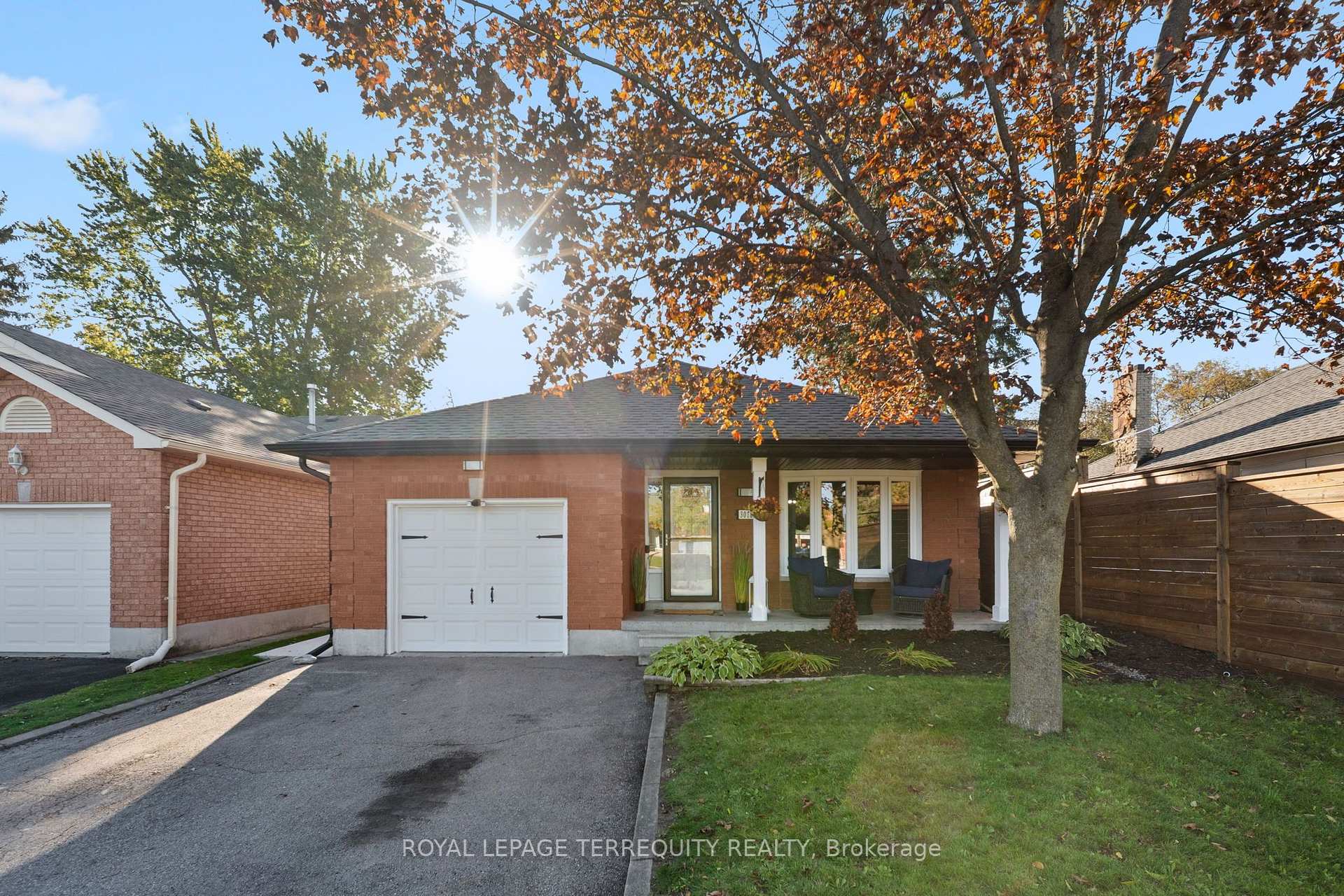 Photo 3 of 3018 Trulls Road, Clarington, Courtice — HOMEH