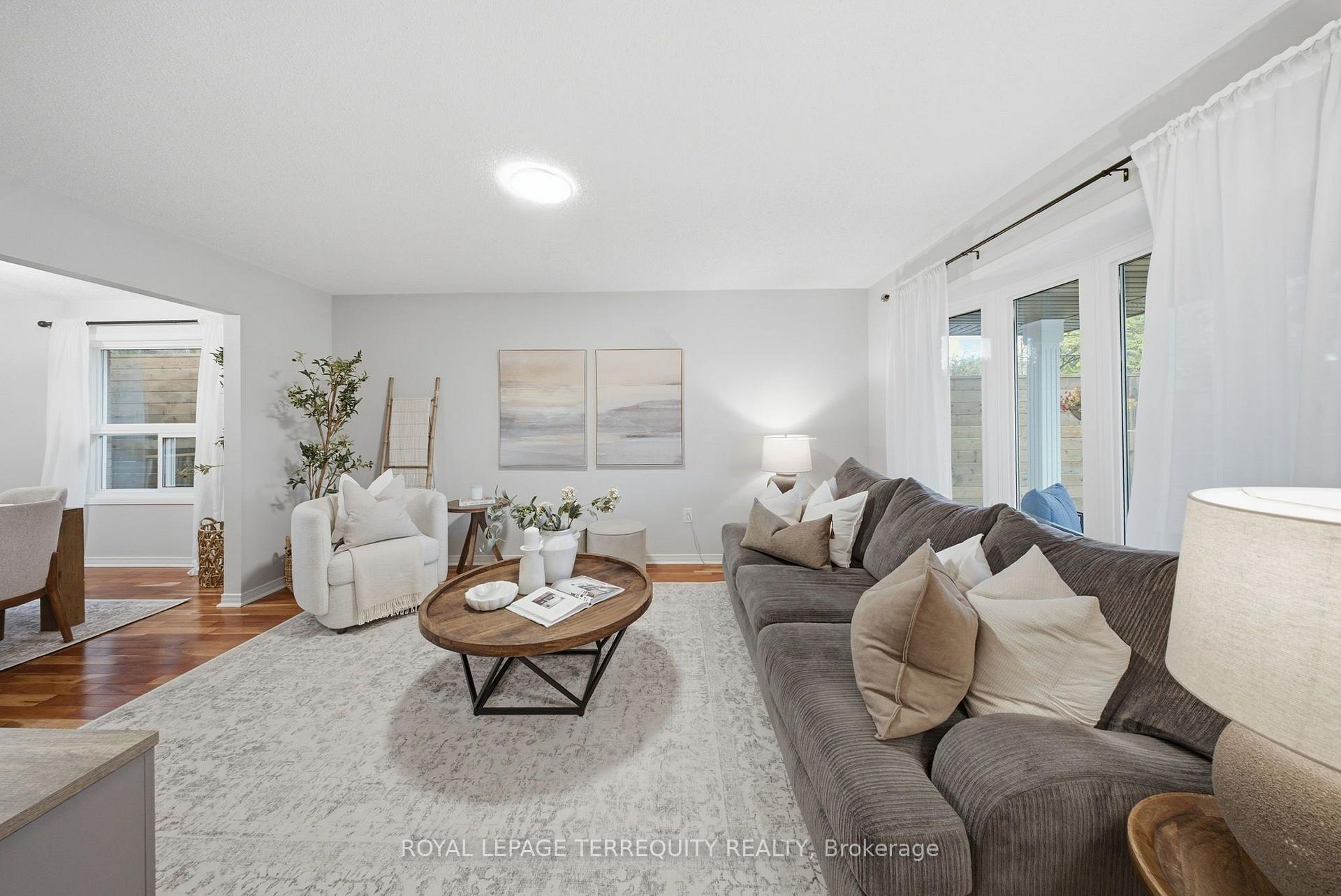 Photo 5 of 3018 Trulls Road, Clarington, Courtice — HOMEH