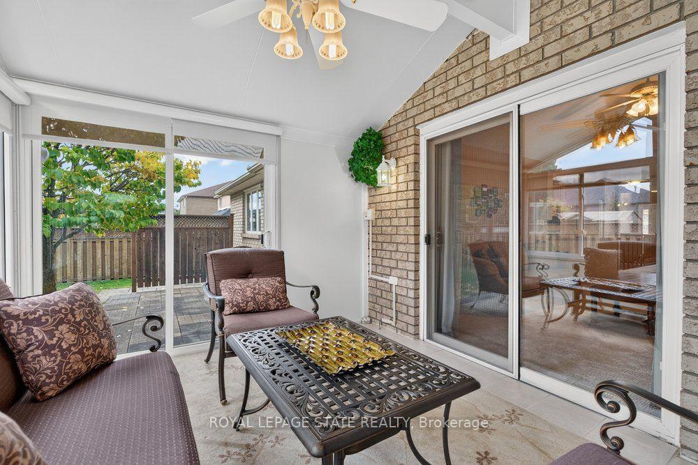 Photo 29 of 272 Gatestone Drive, Hamilton, Stoney Creek Mountain — HOMEH