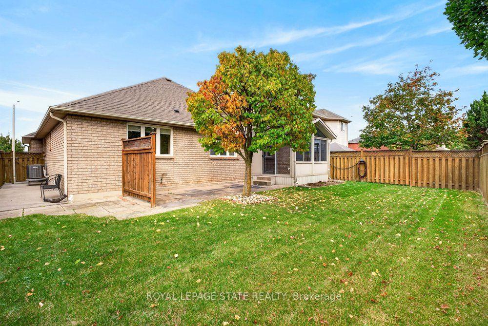 Photo 47 of 272 Gatestone Drive, Hamilton, Stoney Creek Mountain — HOMEH