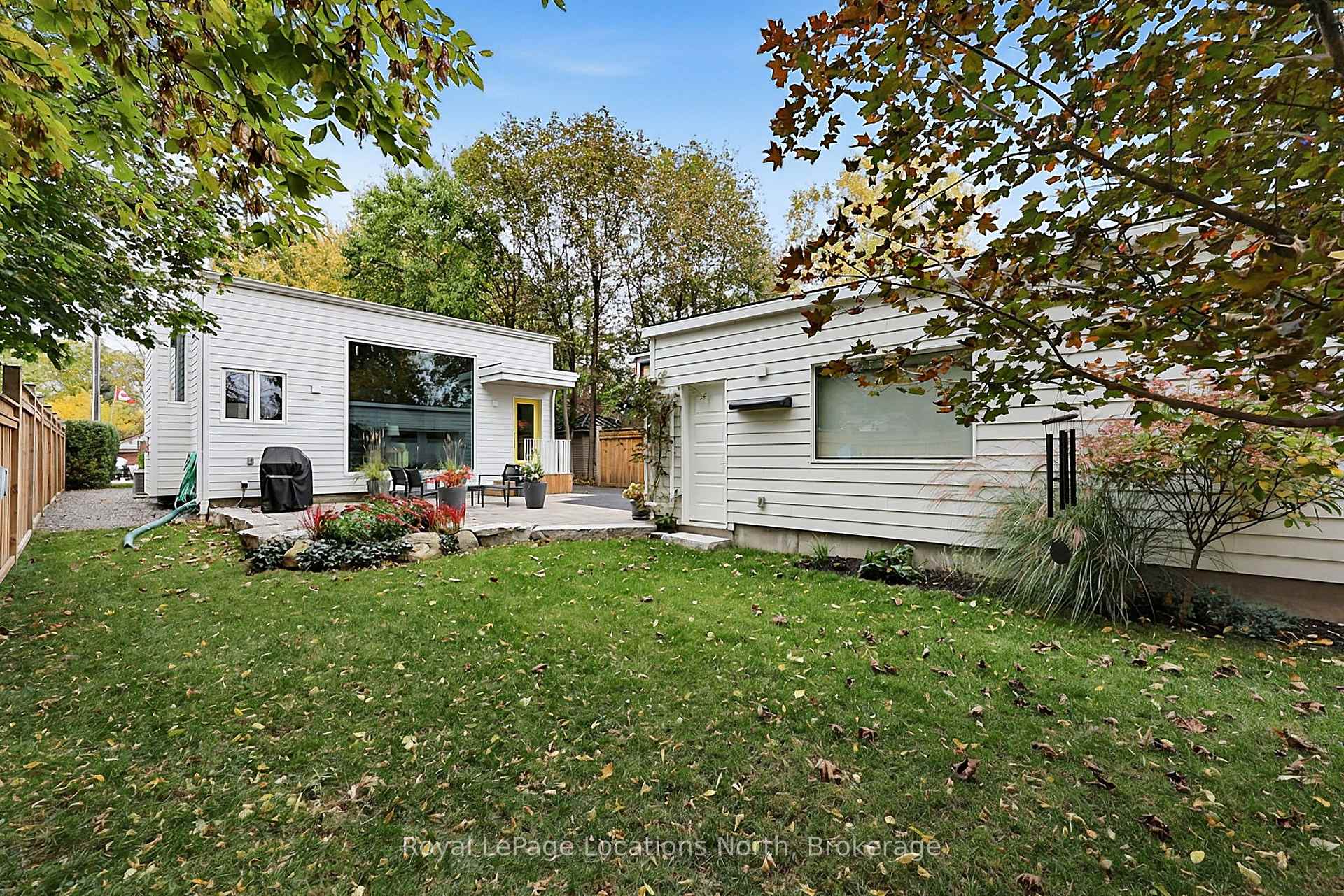 Photo 3 of 429 Birch Street, Collingwood — HOMEH
