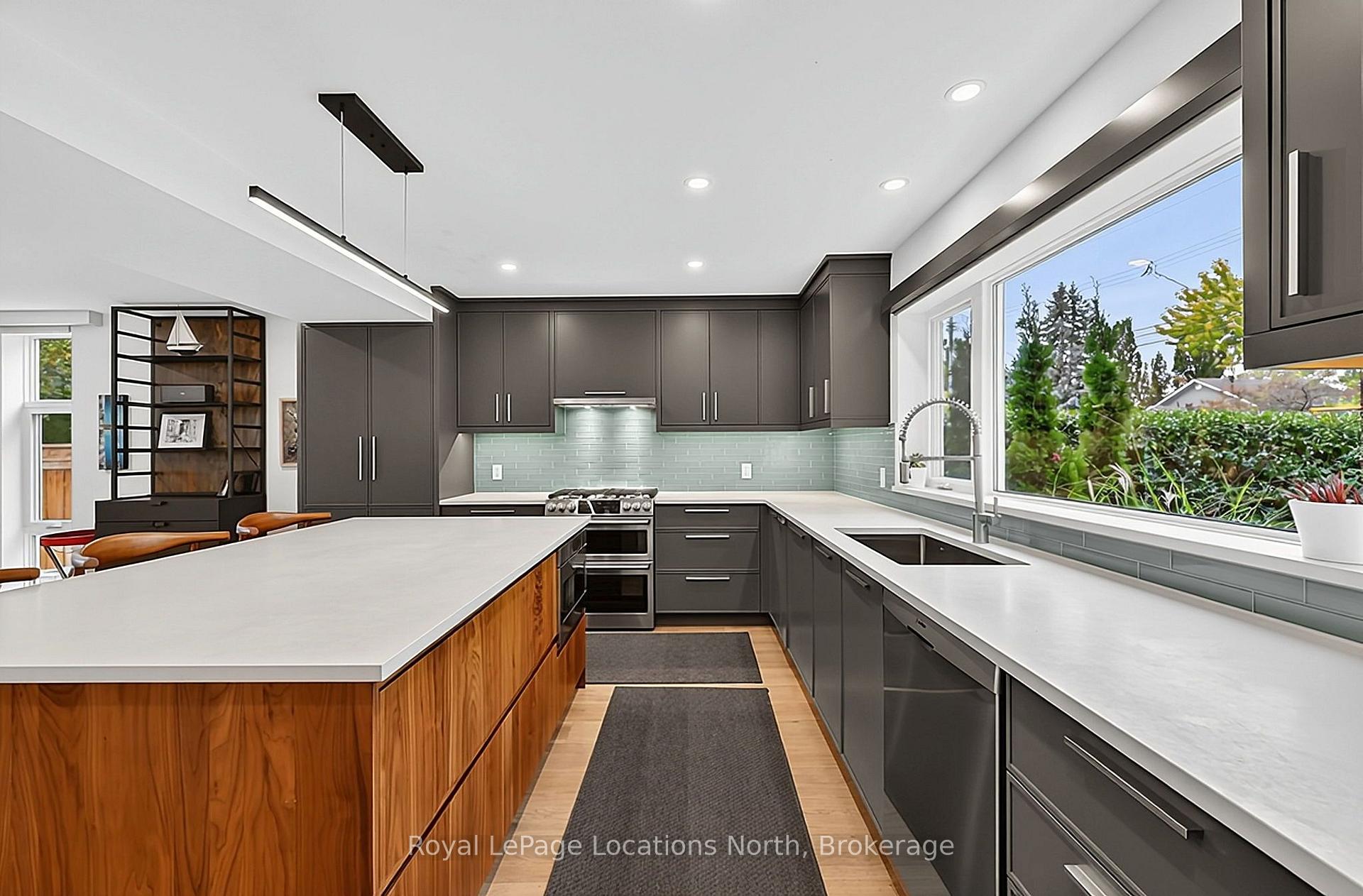 Photo 17 of 429 Birch Street, Collingwood — HOMEH