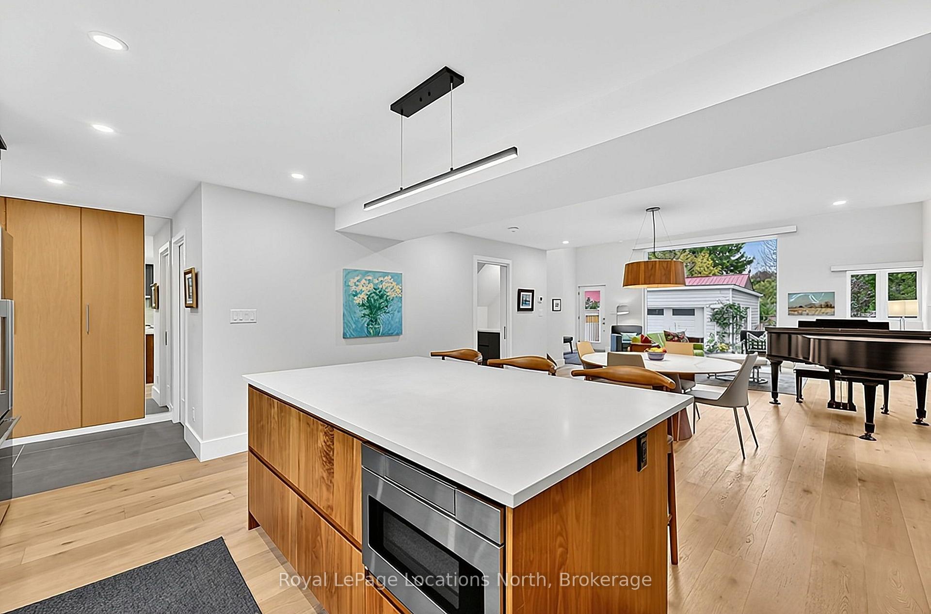 Photo 19 of 429 Birch Street, Collingwood — HOMEH