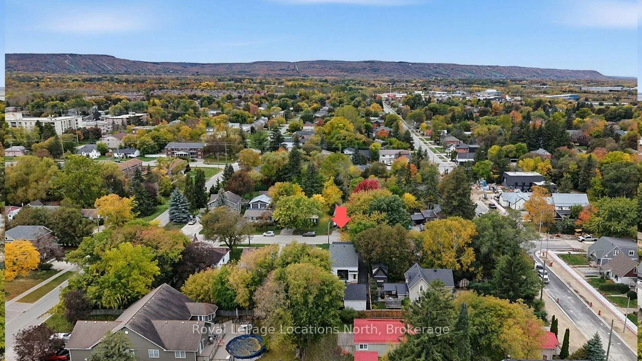 Photo 63 of 429 Birch Street, Collingwood — HOMEH