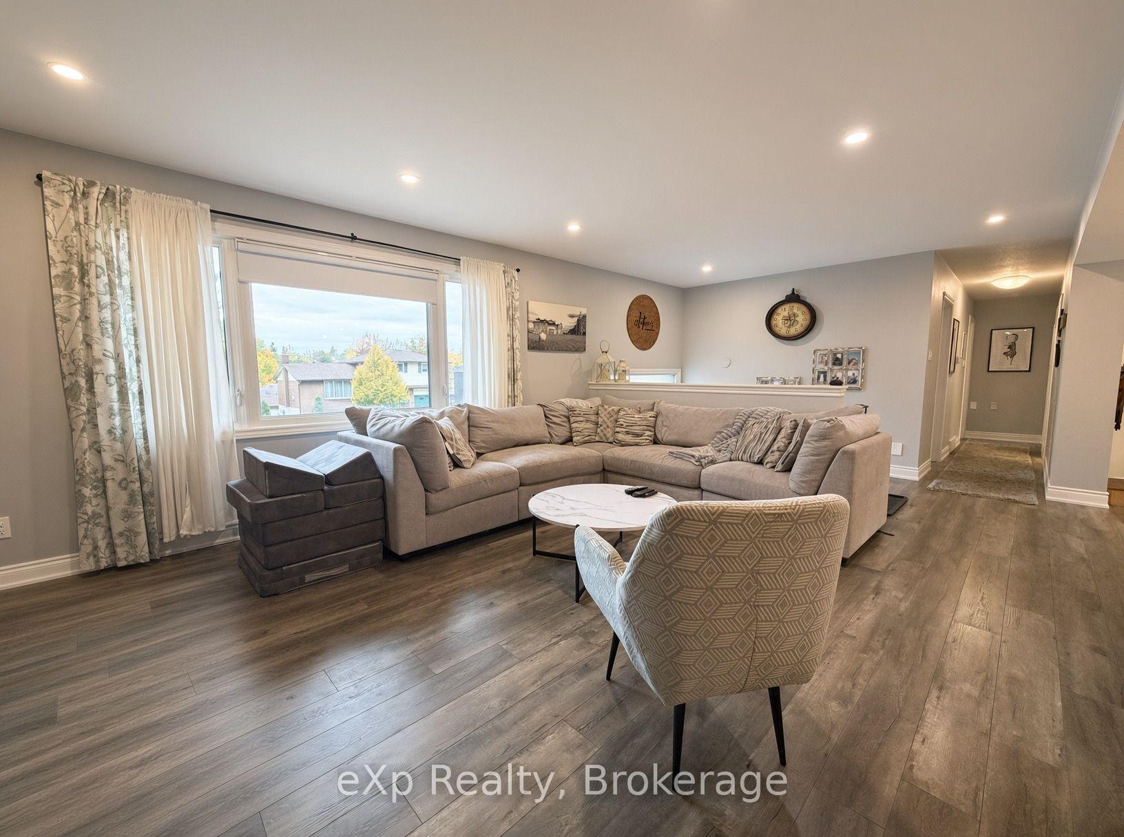Photo 7 of 271 Thomas Street, Brockton — HOMEH