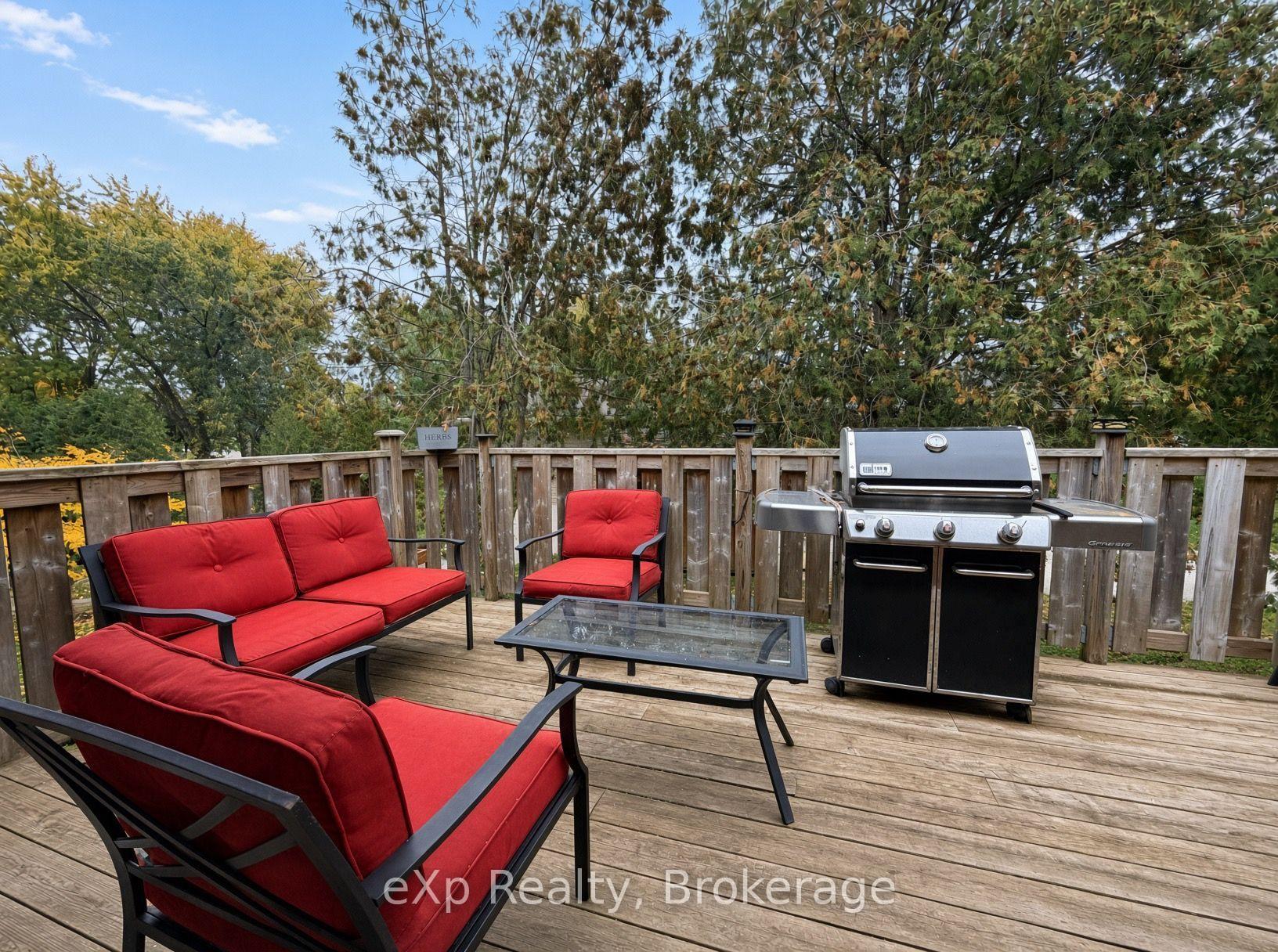 Photo 14 of 271 Thomas Street, Brockton — HOMEH