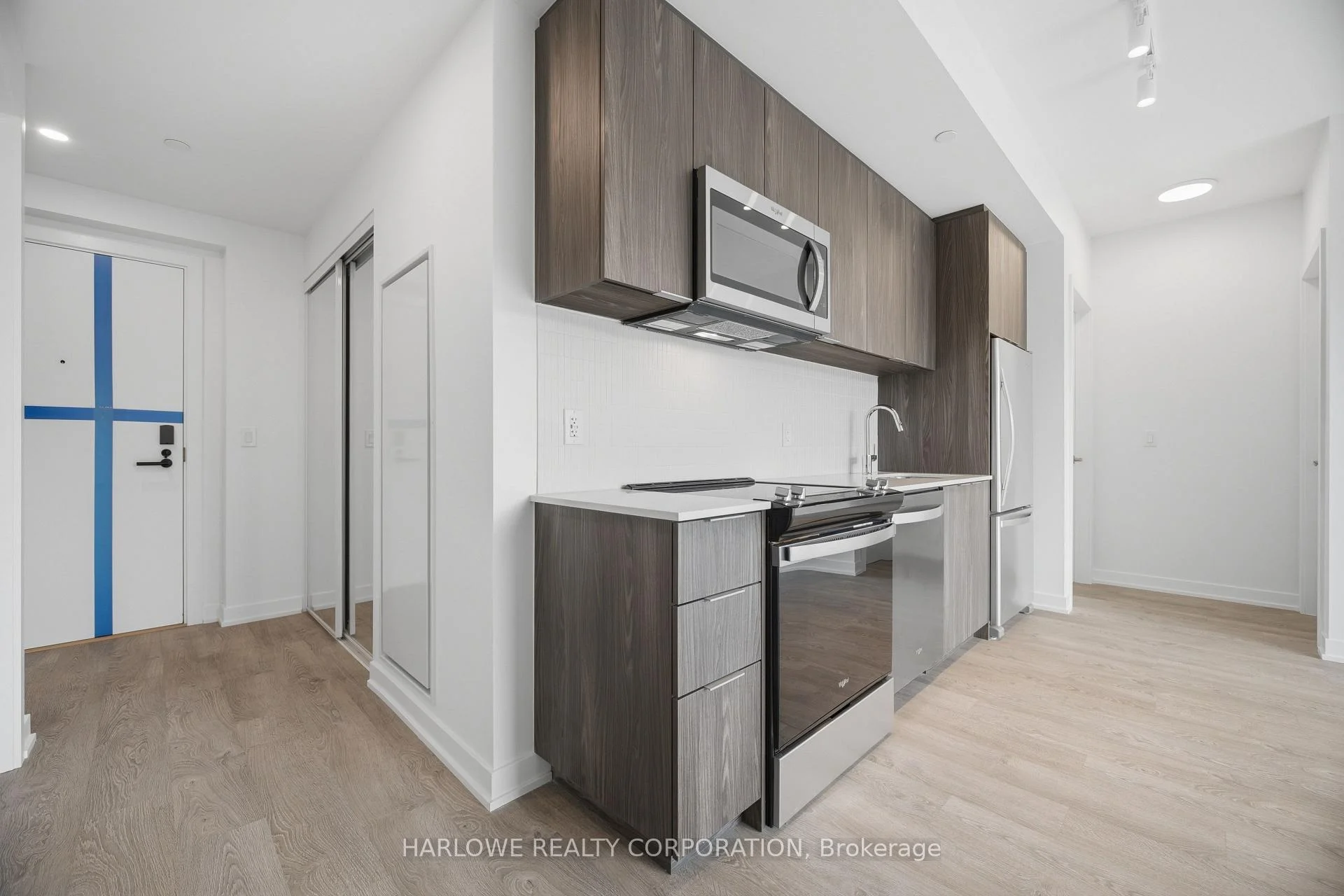 Photo 27 of Unit 413, 740 Whitlock Avenue, Milton, Cobban — HOMEH